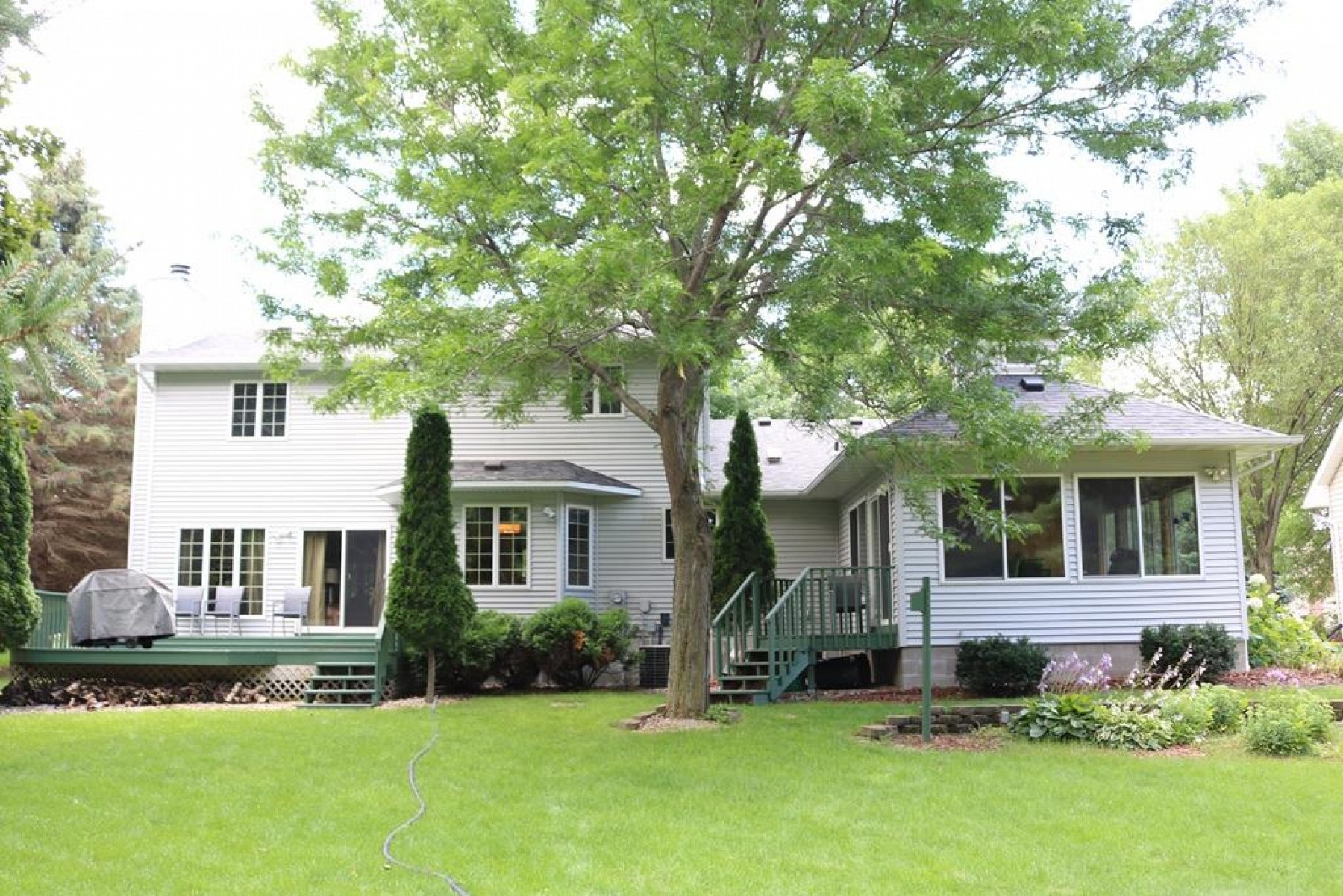 120 Pine Ridge Road, Brookings, SD 57006