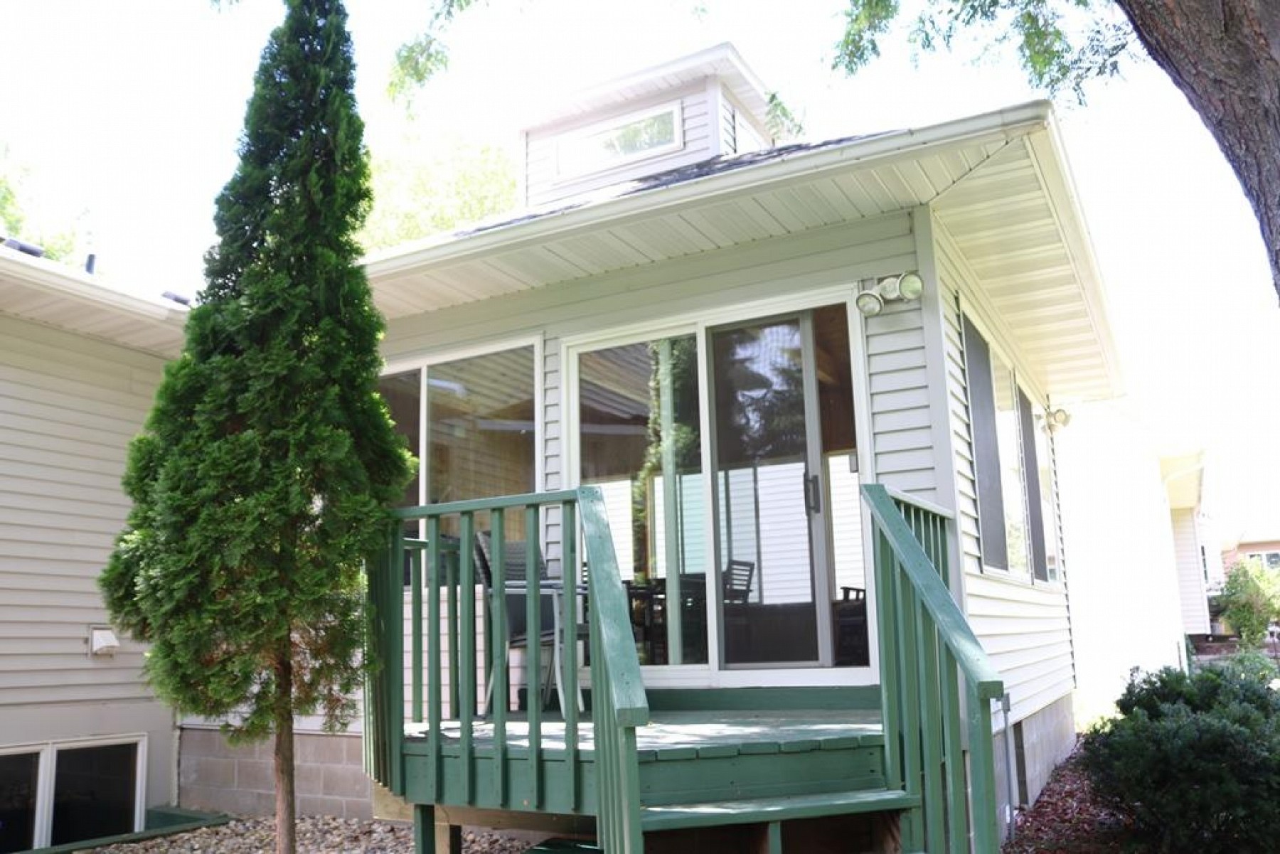 120 Pine Ridge Road, Brookings, SD 57006