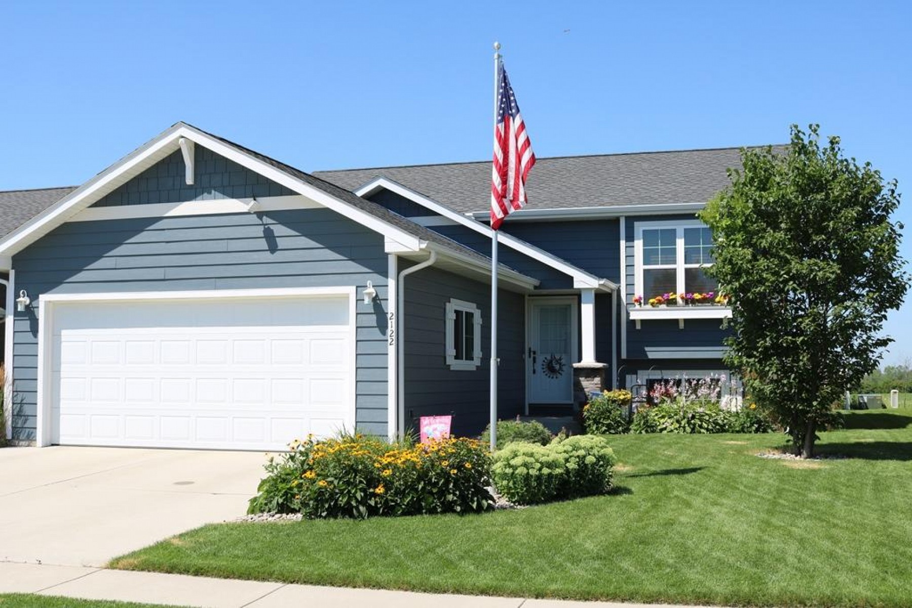 2122 Rio Grand Avenue, Brookings, SD 57006