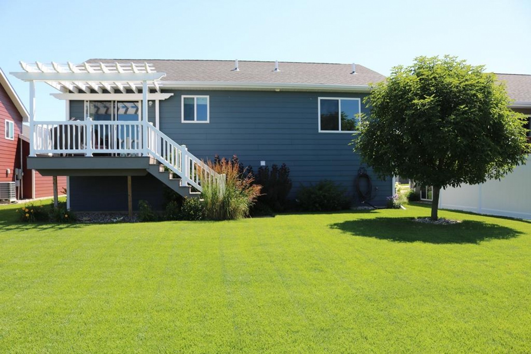 2122 Rio Grand Avenue, Brookings, SD 57006