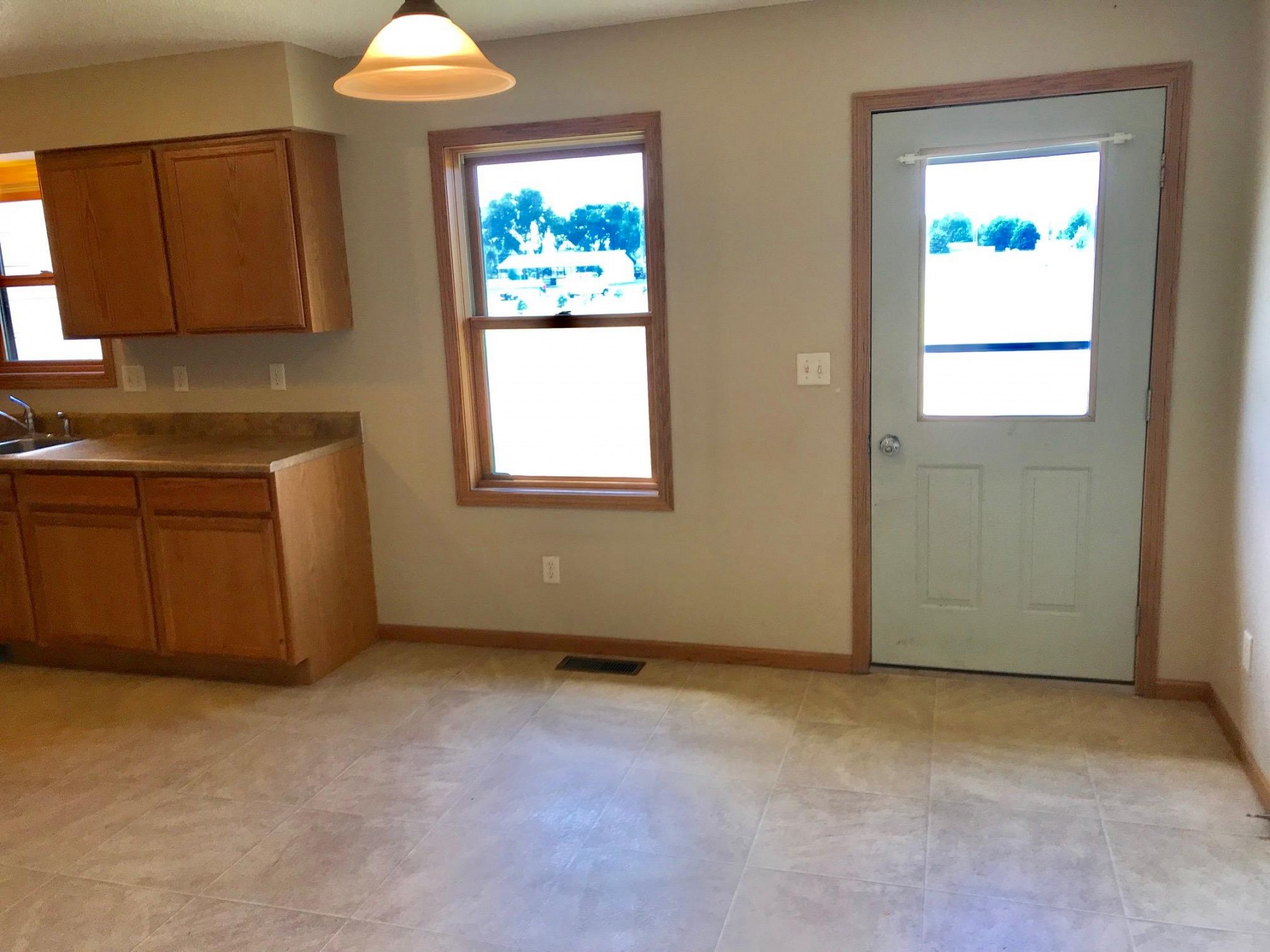 308 Nicki Street, Elkton, SD 57026