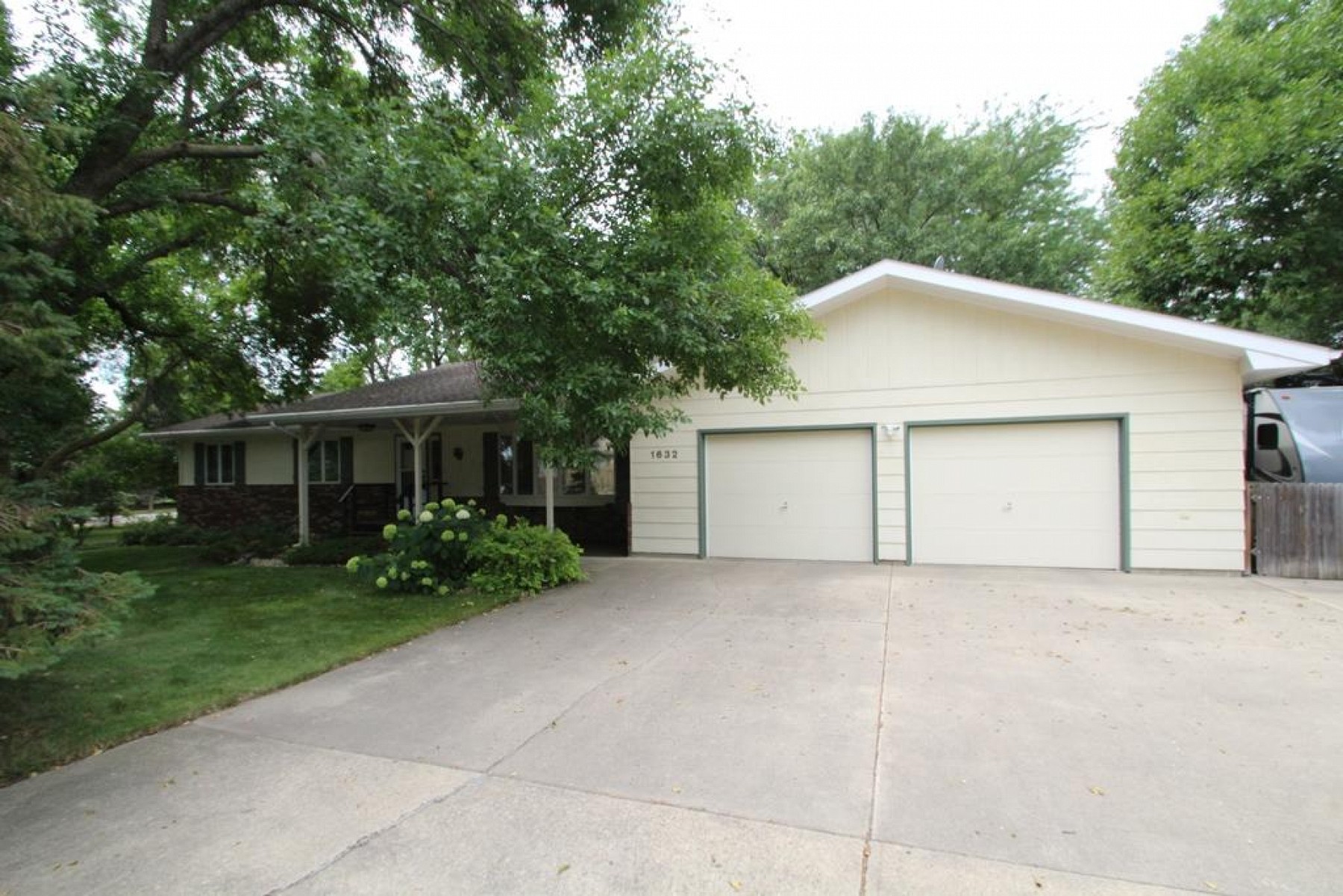 1632 Main Avenue S, Brookings, SD 57006