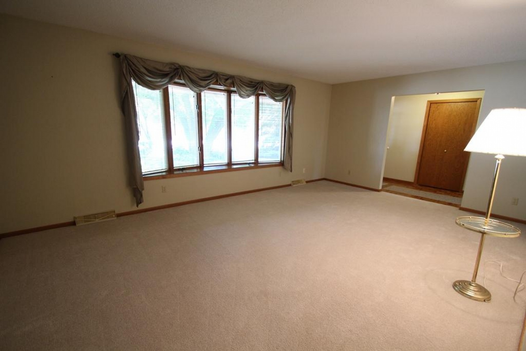 1632 Main Avenue S, Brookings, SD 57006