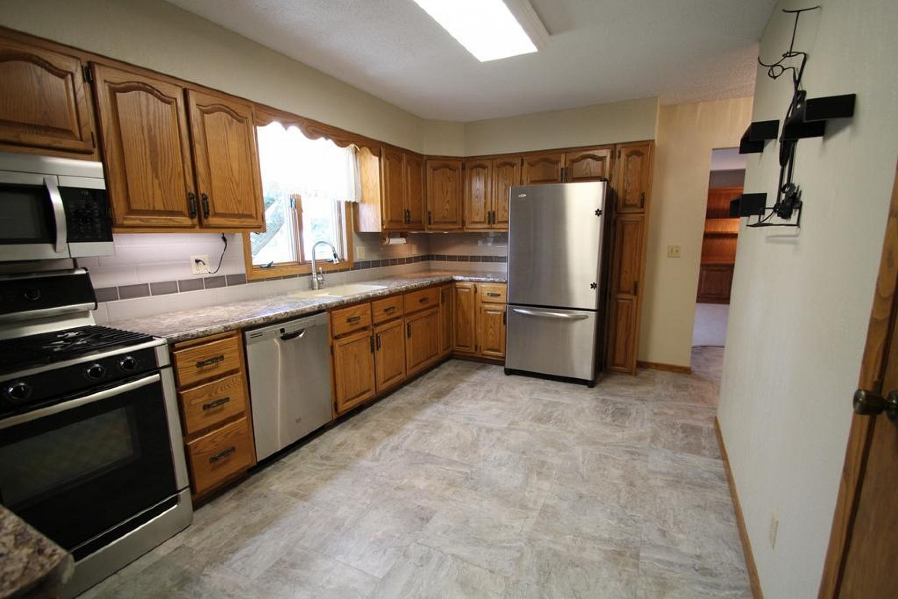 1632 Main Avenue S, Brookings, SD 57006