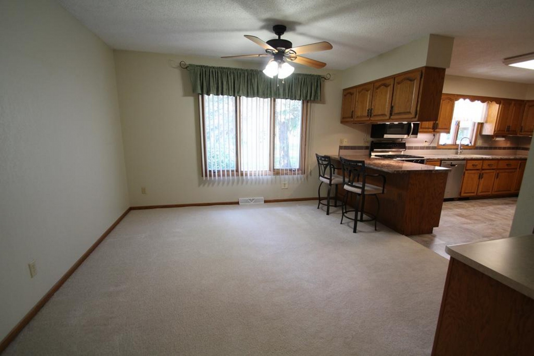 1632 Main Avenue S, Brookings, SD 57006