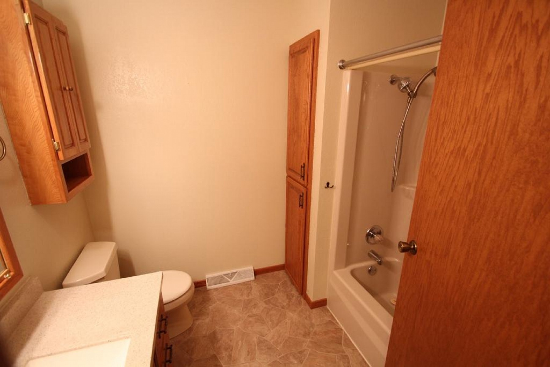 1632 Main Avenue S, Brookings, SD 57006