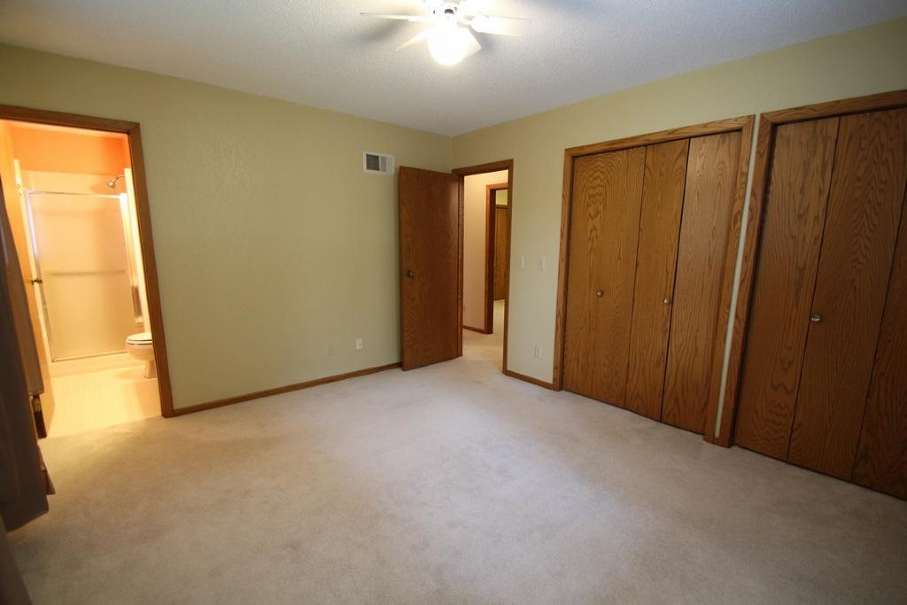 1632 Main Avenue S, Brookings, SD 57006