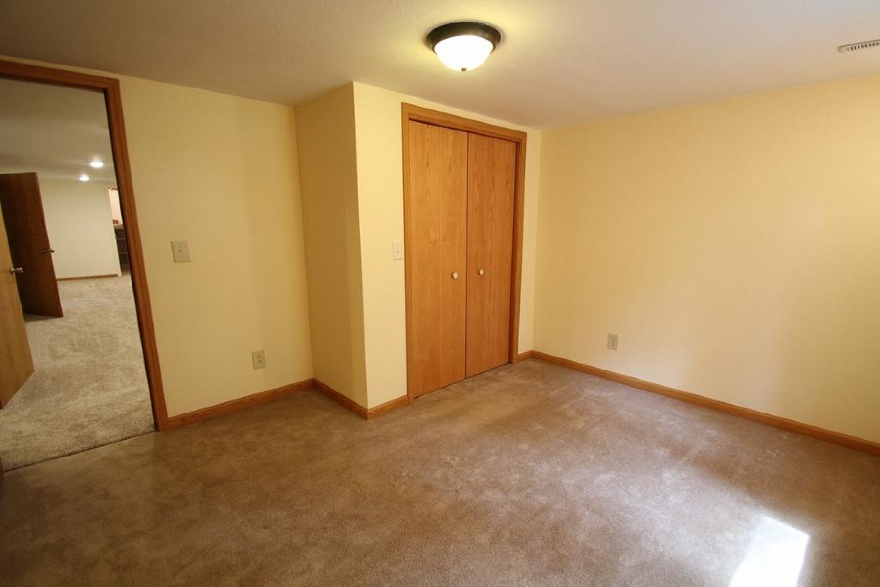 1632 Main Avenue S, Brookings, SD 57006