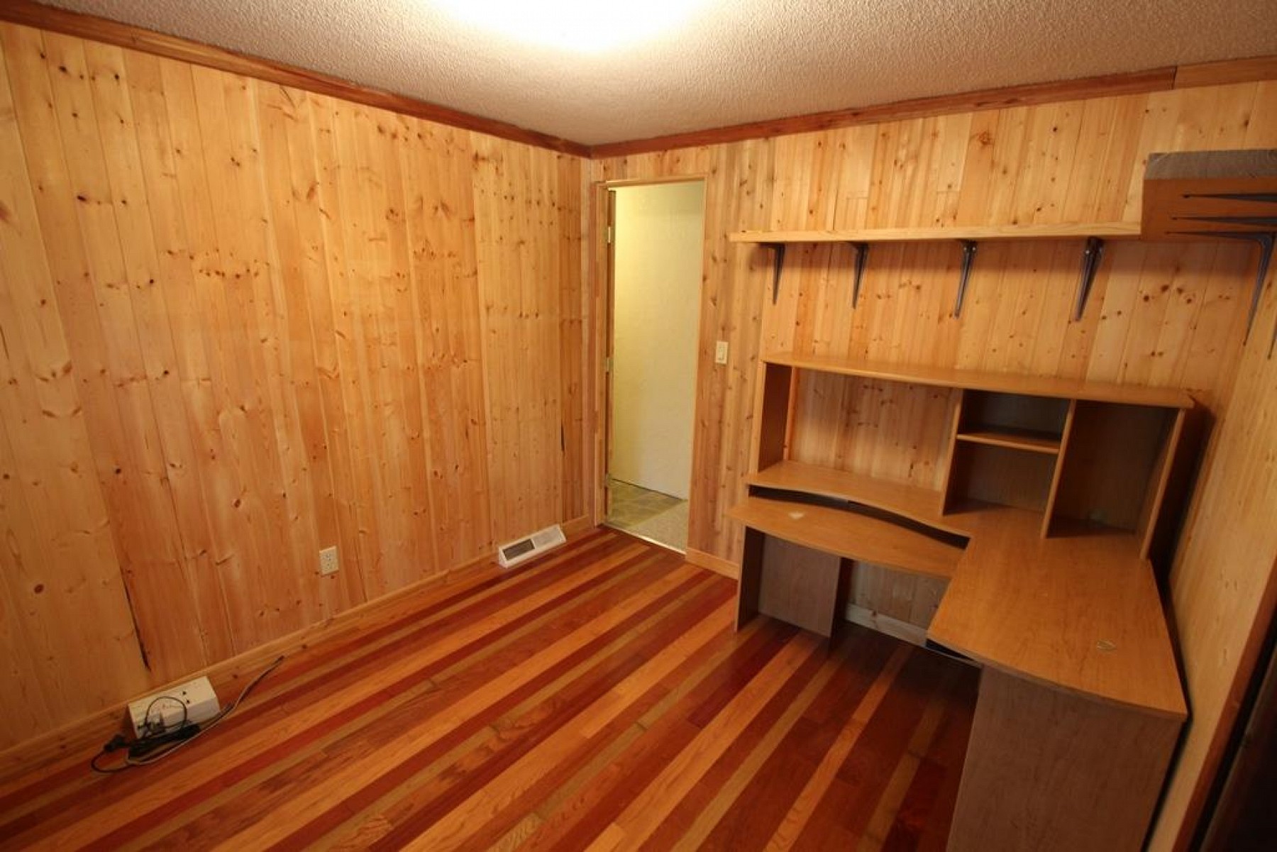 408 3rd Avenue S, Brookings, SD 57006