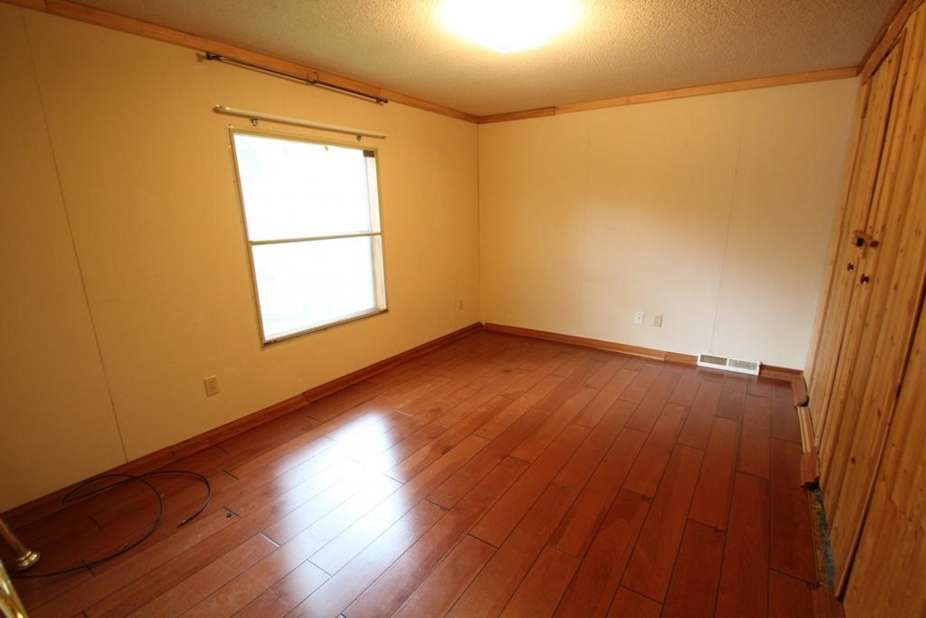 408 3rd Avenue S, Brookings, SD 57006