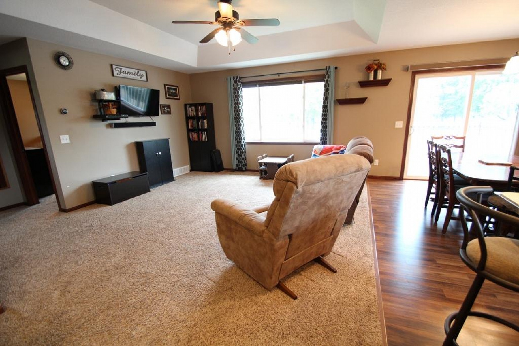 402 Finch Circle, Brookings, SD 57006