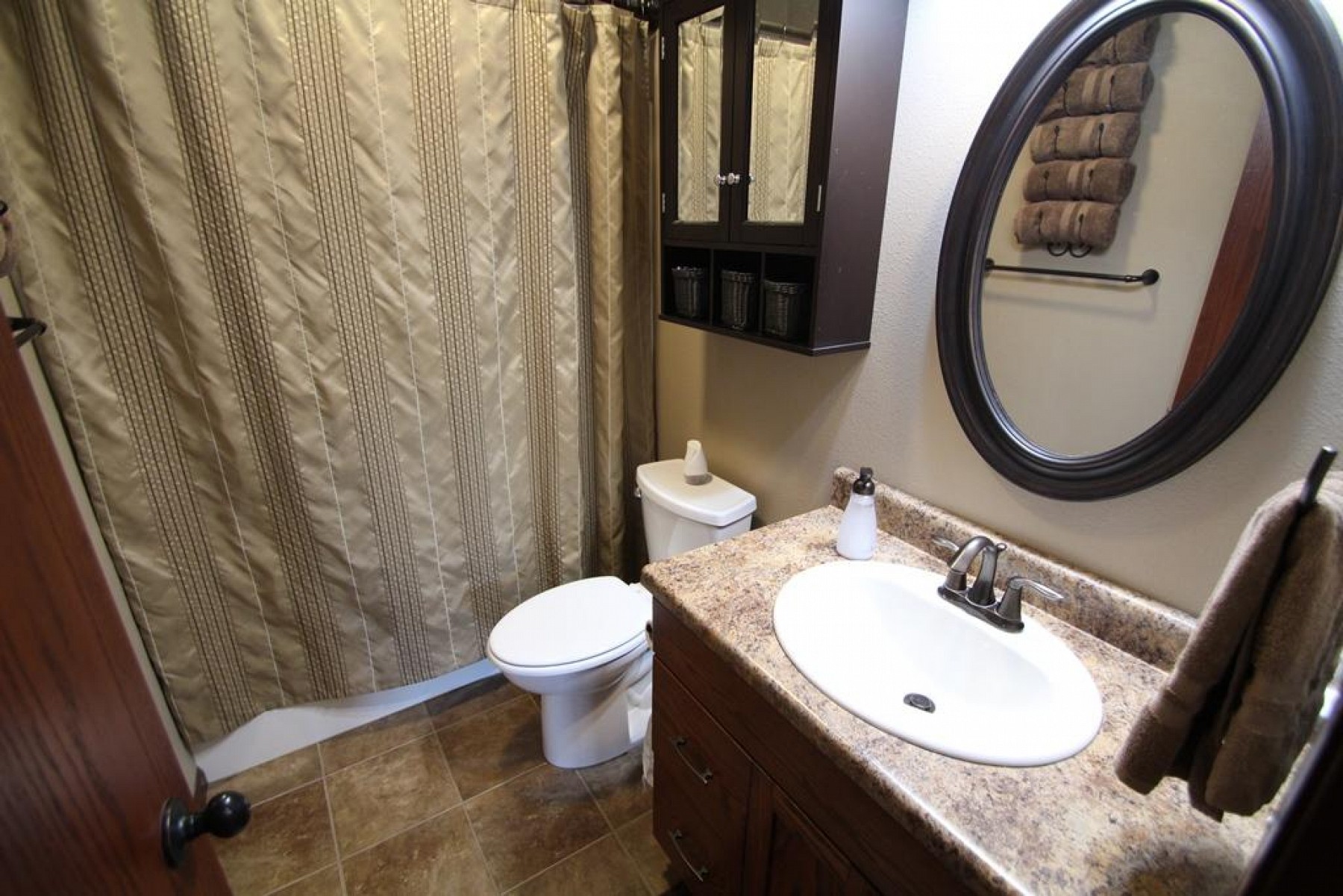 402 Finch Circle, Brookings, SD 57006