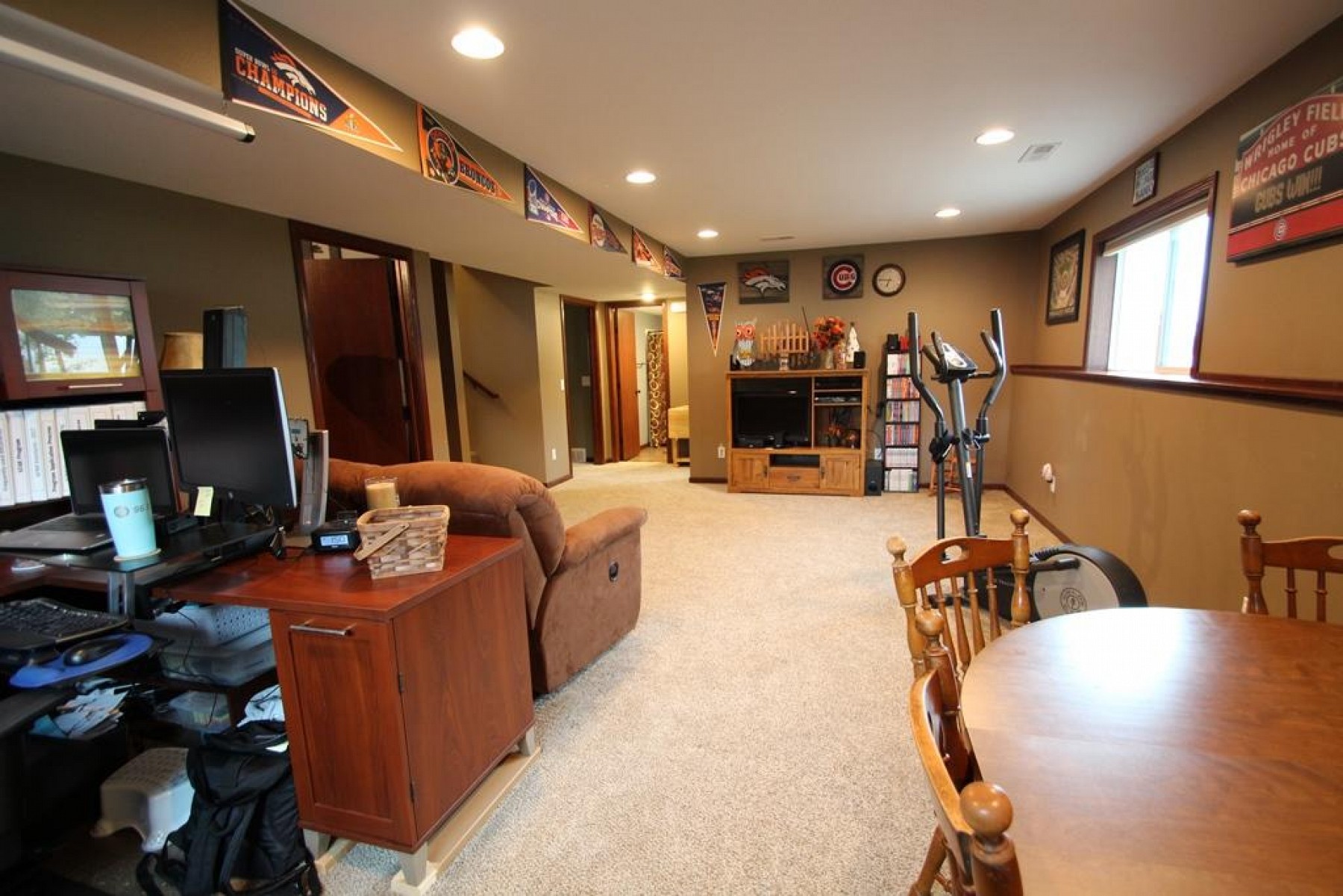 402 Finch Circle, Brookings, SD 57006