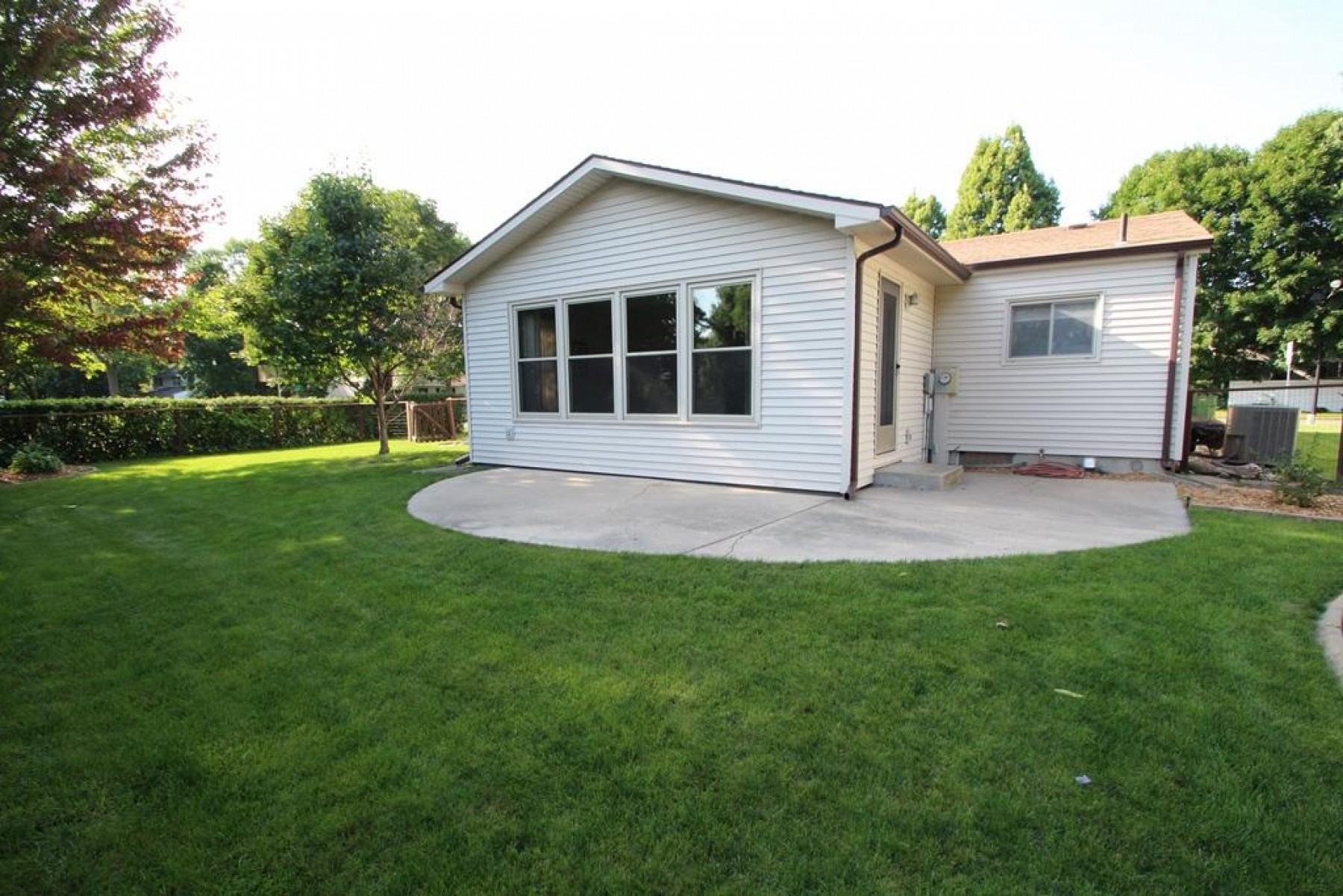 1602 Elmwood Drive, Brookings, SD 57006