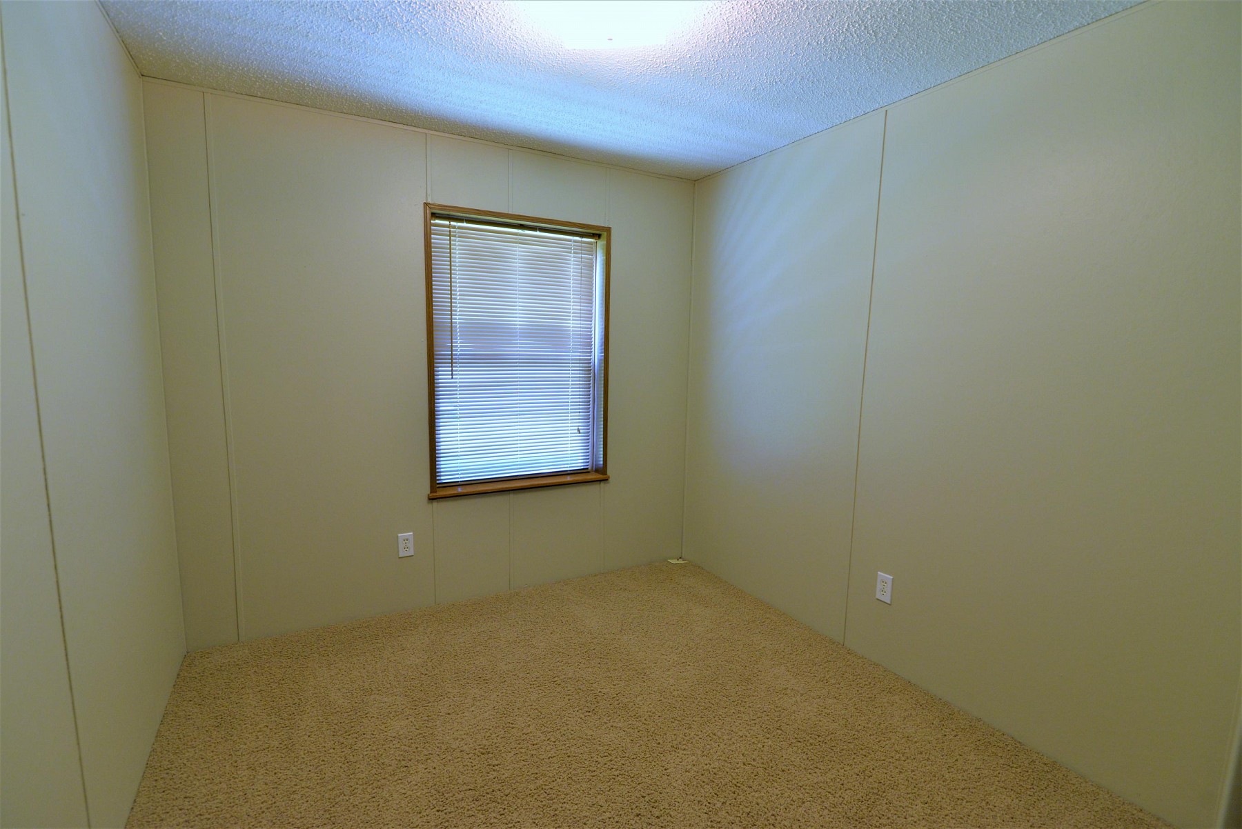 900 15th Street S, Brookings, SD 57006