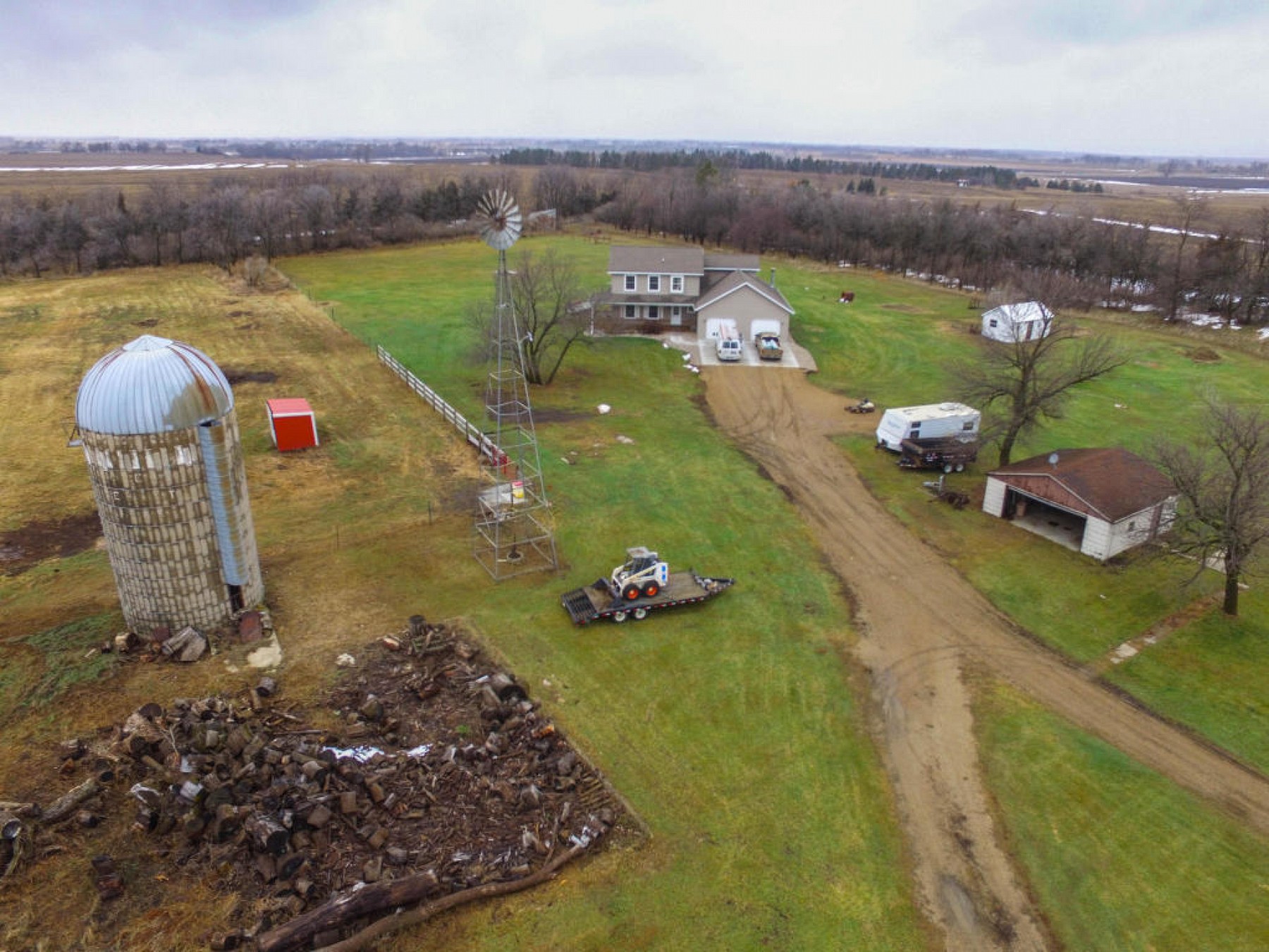 21809 473RD Avenue, Brookings, SD 57006