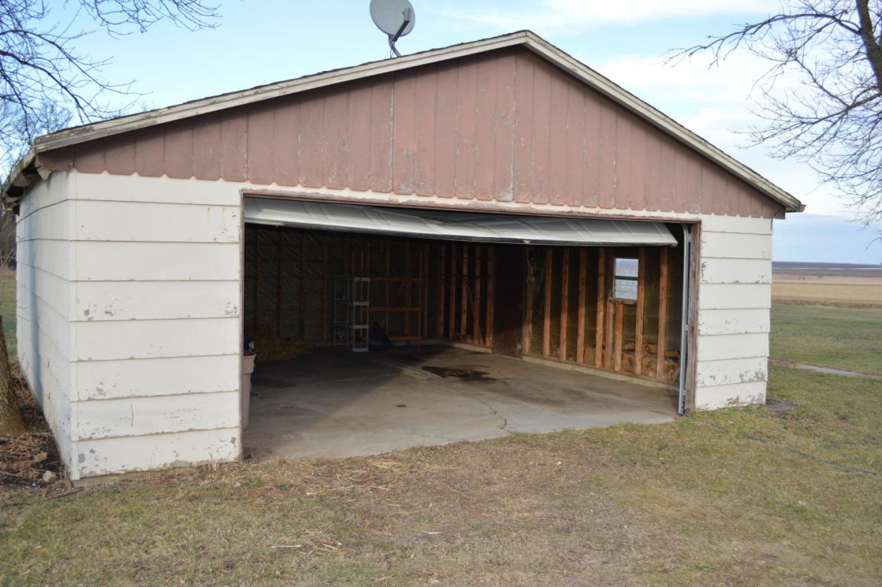 21809 473RD Avenue, Brookings, SD 57006