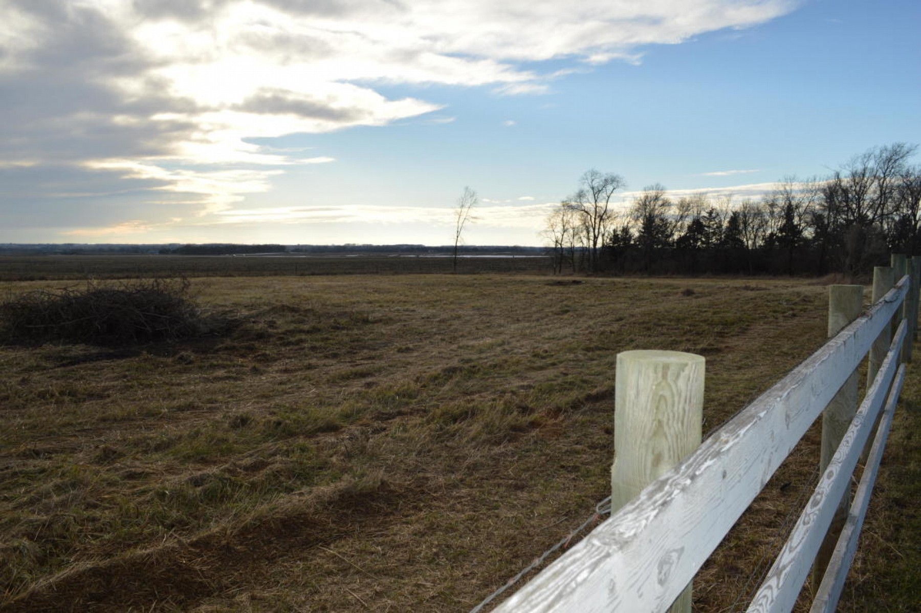 21809 473RD Avenue, Brookings, SD 57006