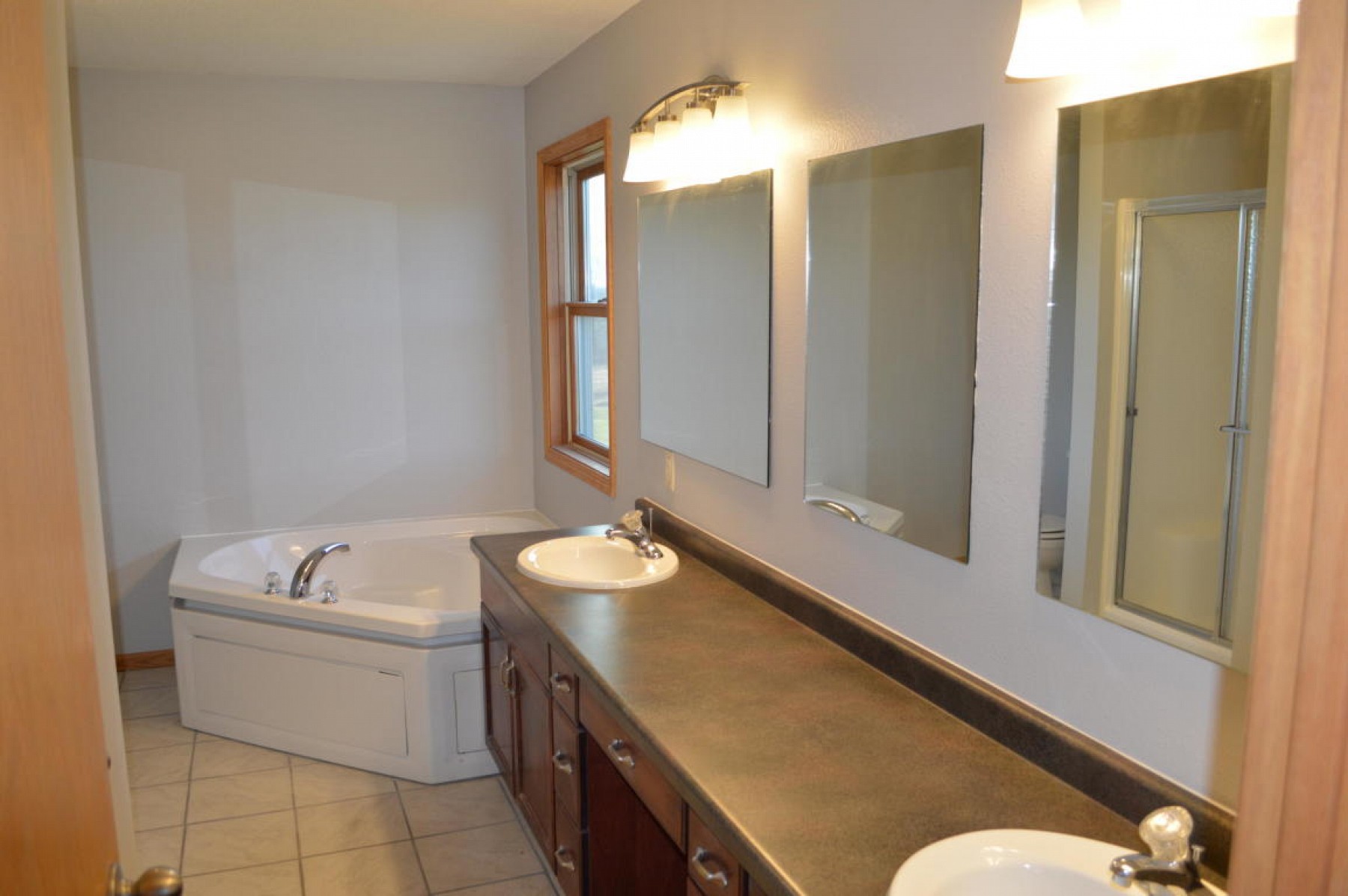 21809 473RD Avenue, Brookings, SD 57006