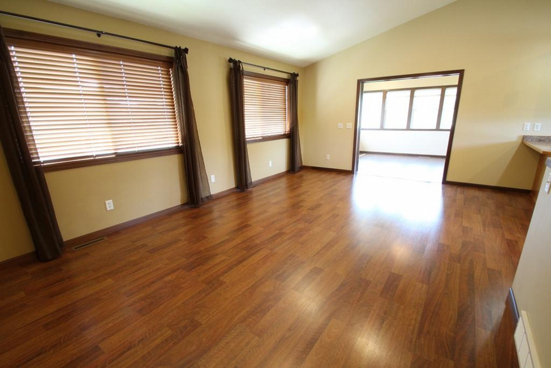 406 Wren Circle, Brookings, SD 57006