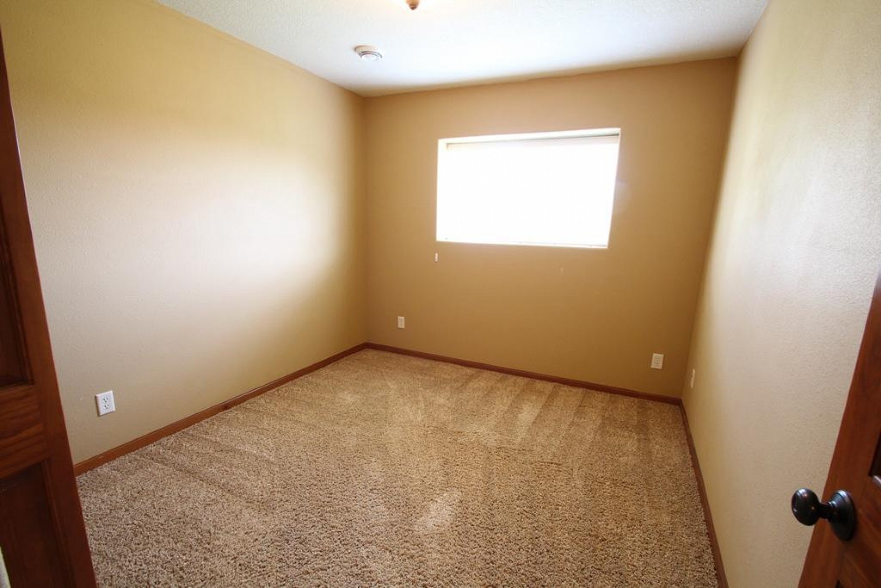 406 Wren Circle, Brookings, SD 57006