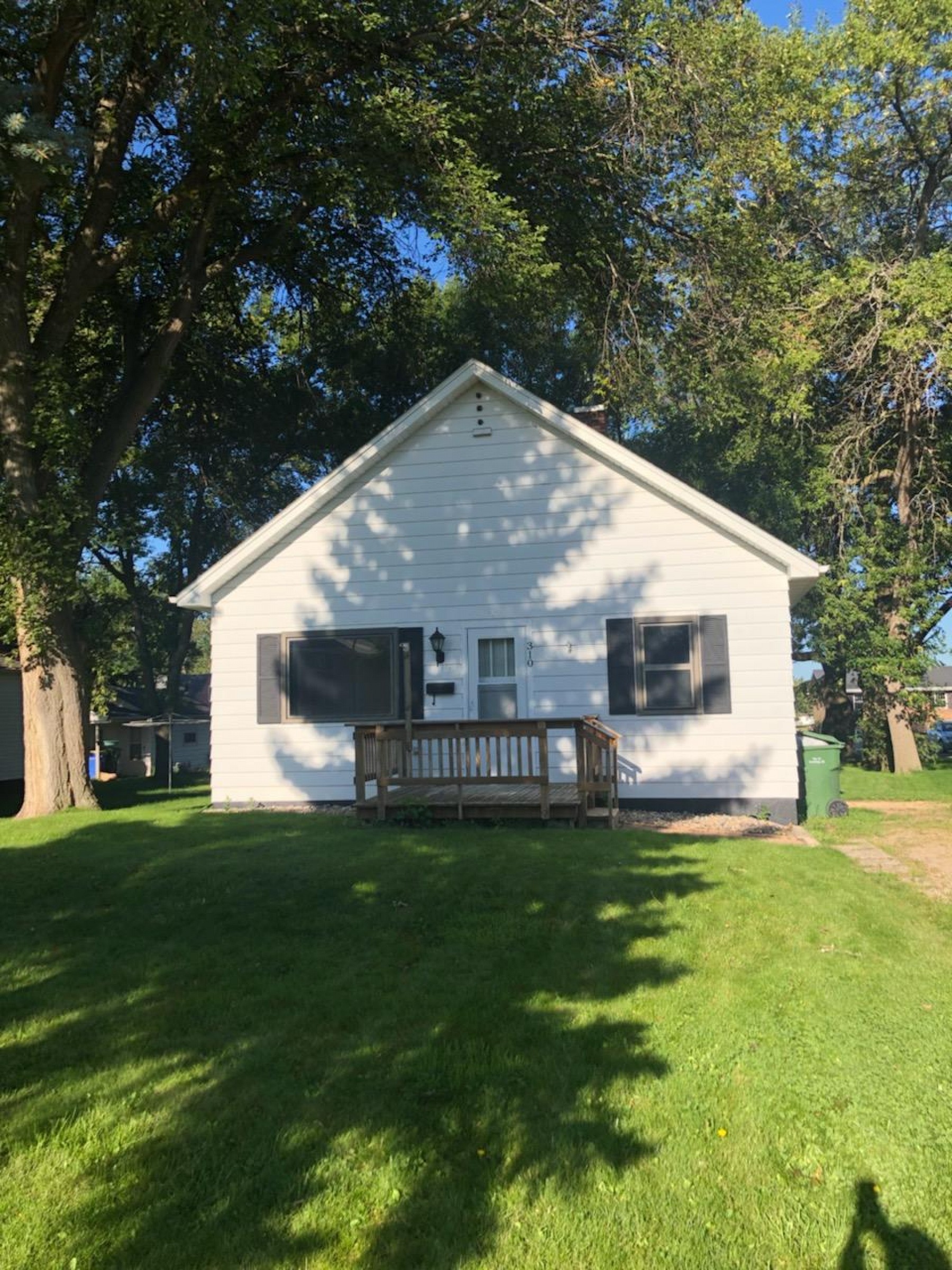 310 5th Avenue S, Brookings, SD 57006