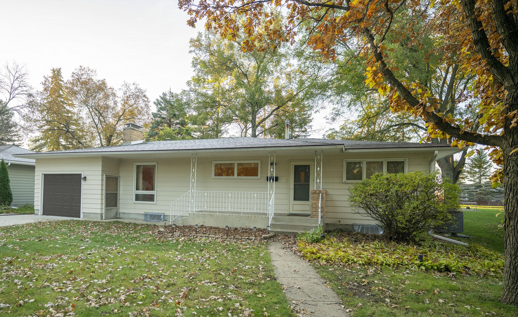 1420 Legeros Drive, Brookings, SD 57006