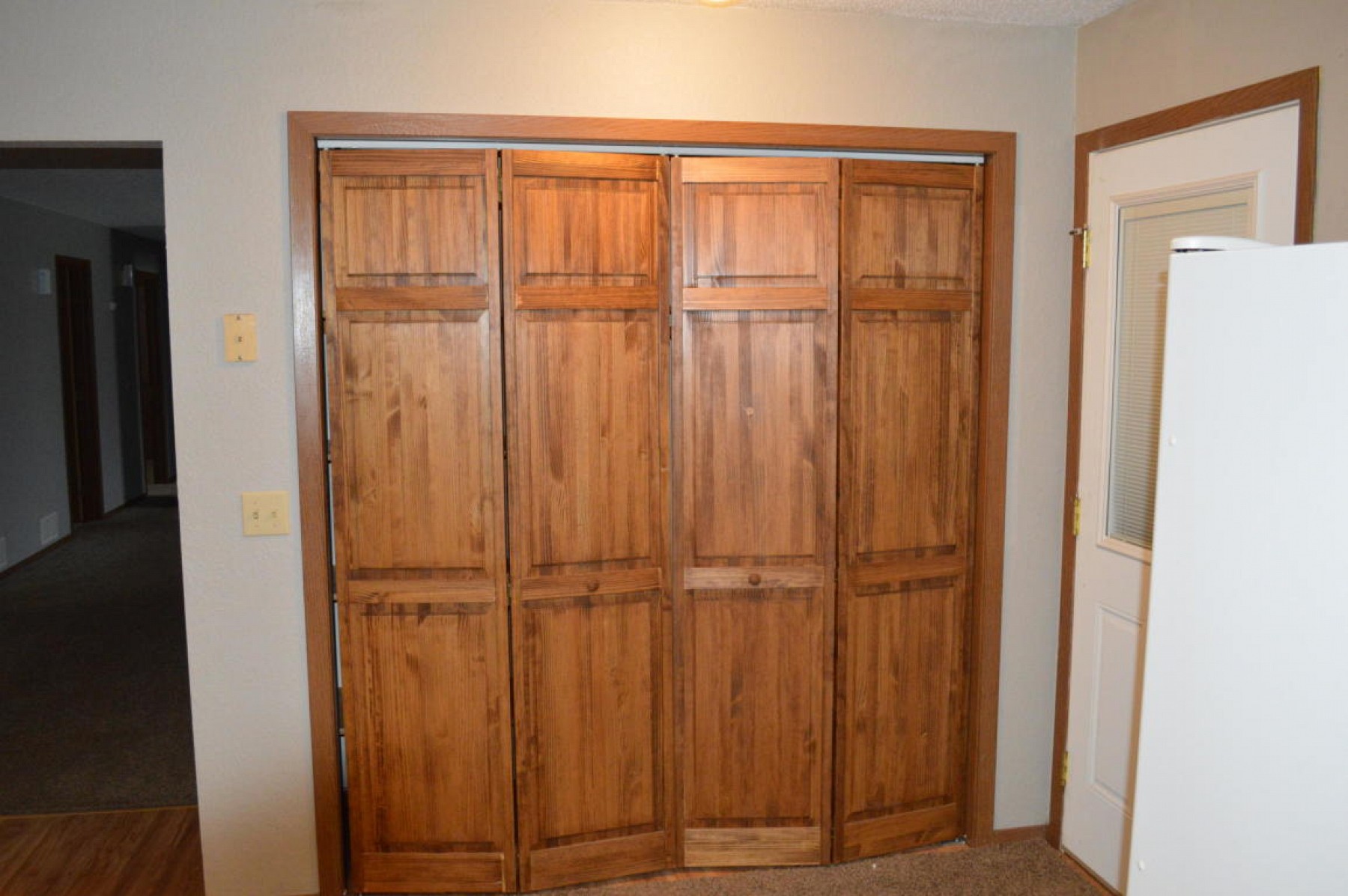 806 Goethe Street, Bruce, SD 57220