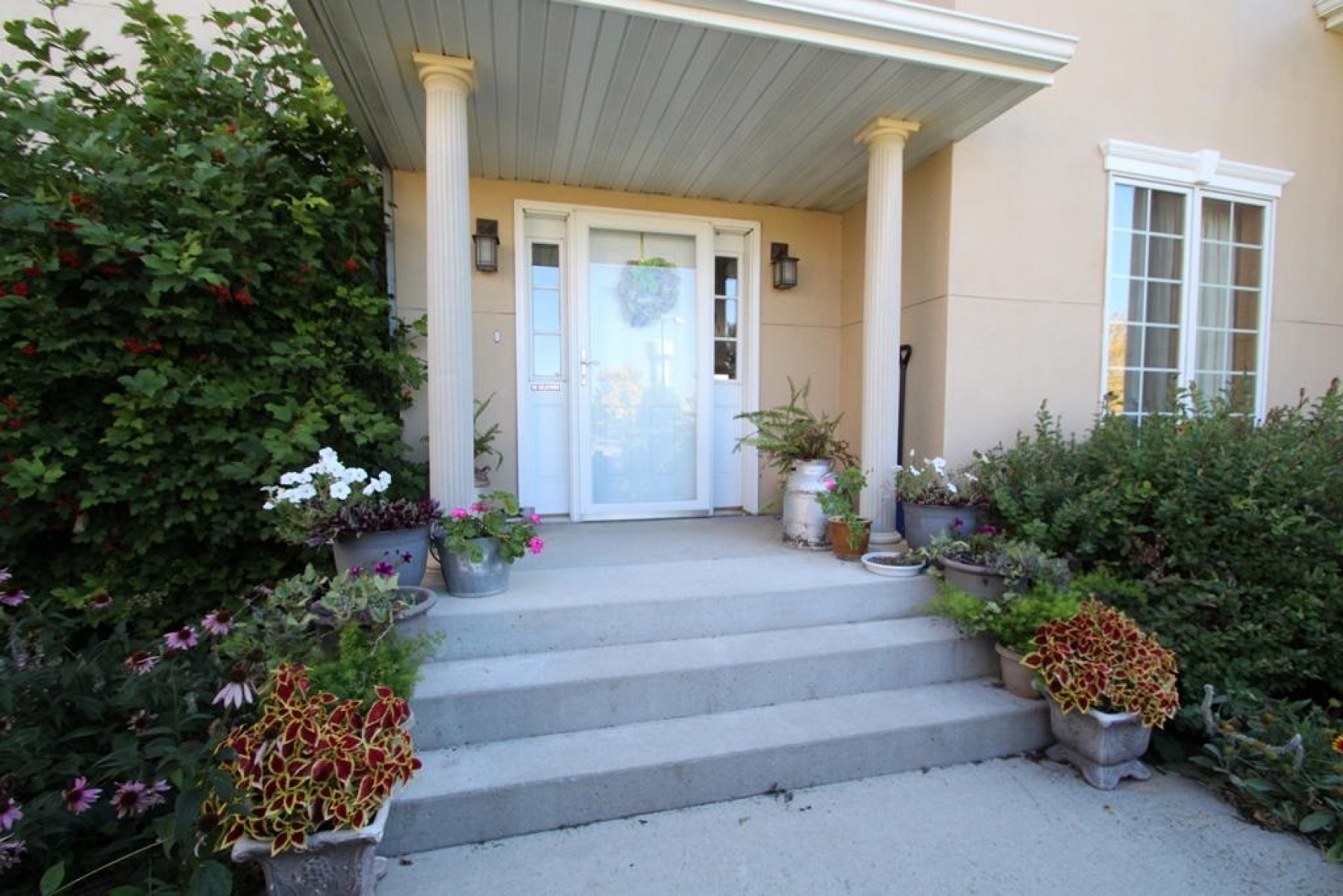 1823 Oriole Trail, Brookings, SD 57006