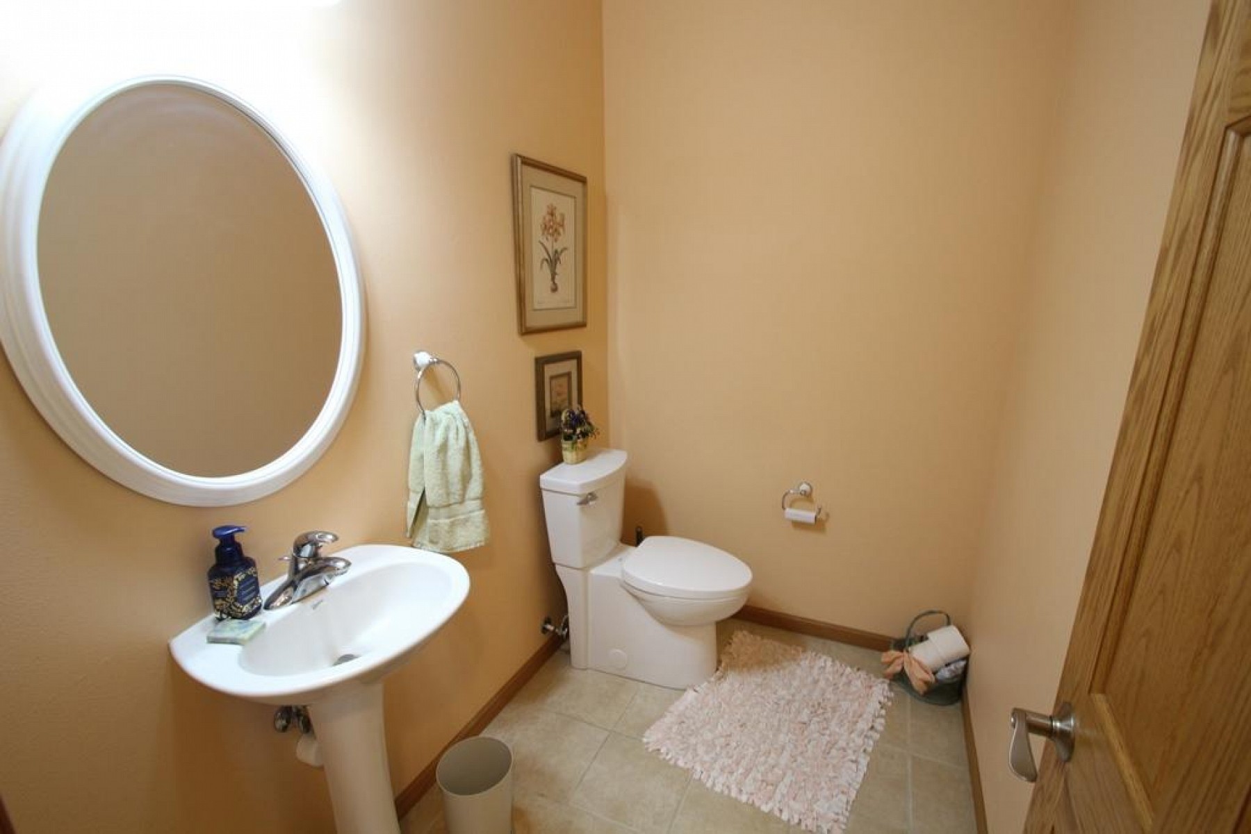 1823 Oriole Trail, Brookings, SD 57006