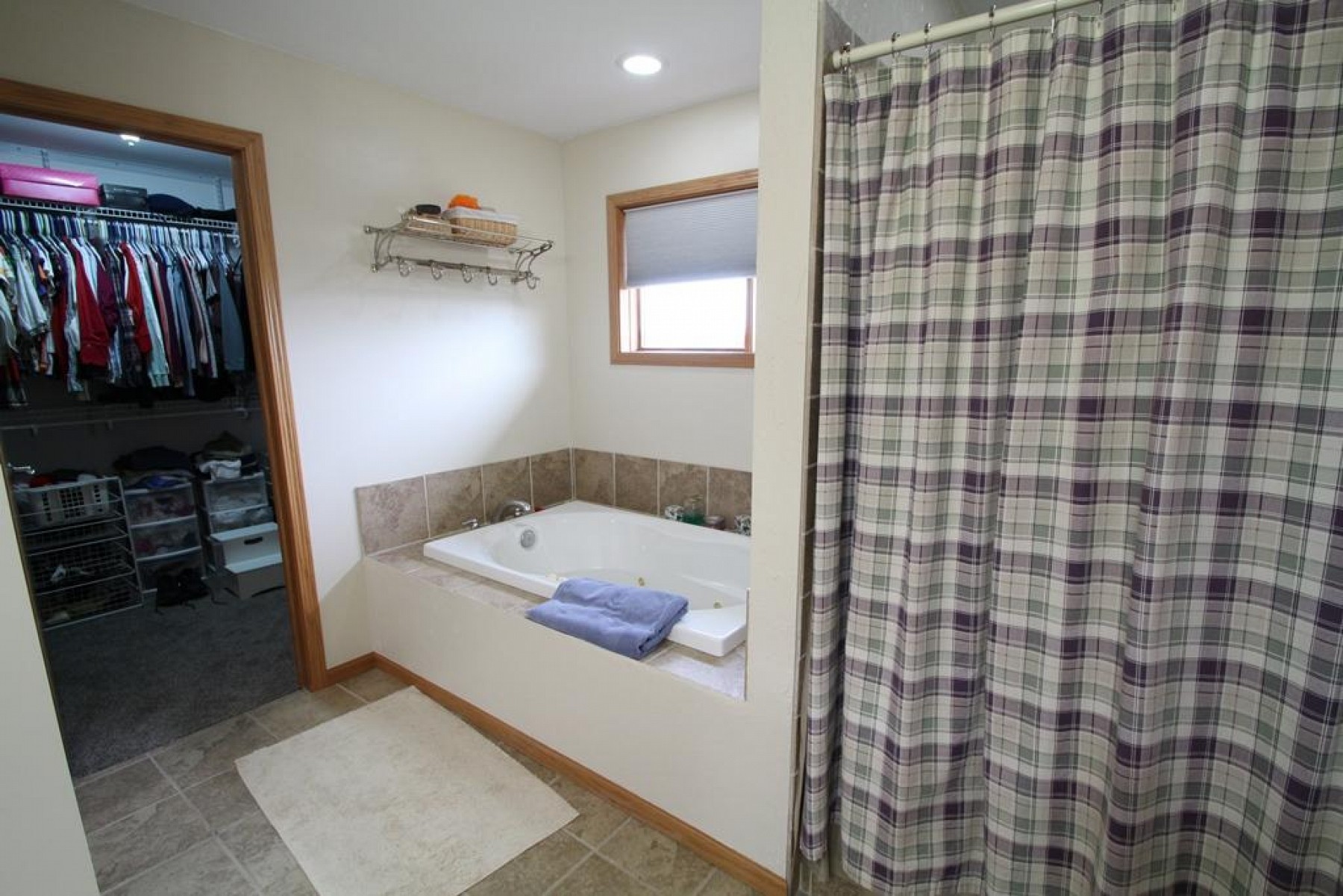 1823 Oriole Trail, Brookings, SD 57006