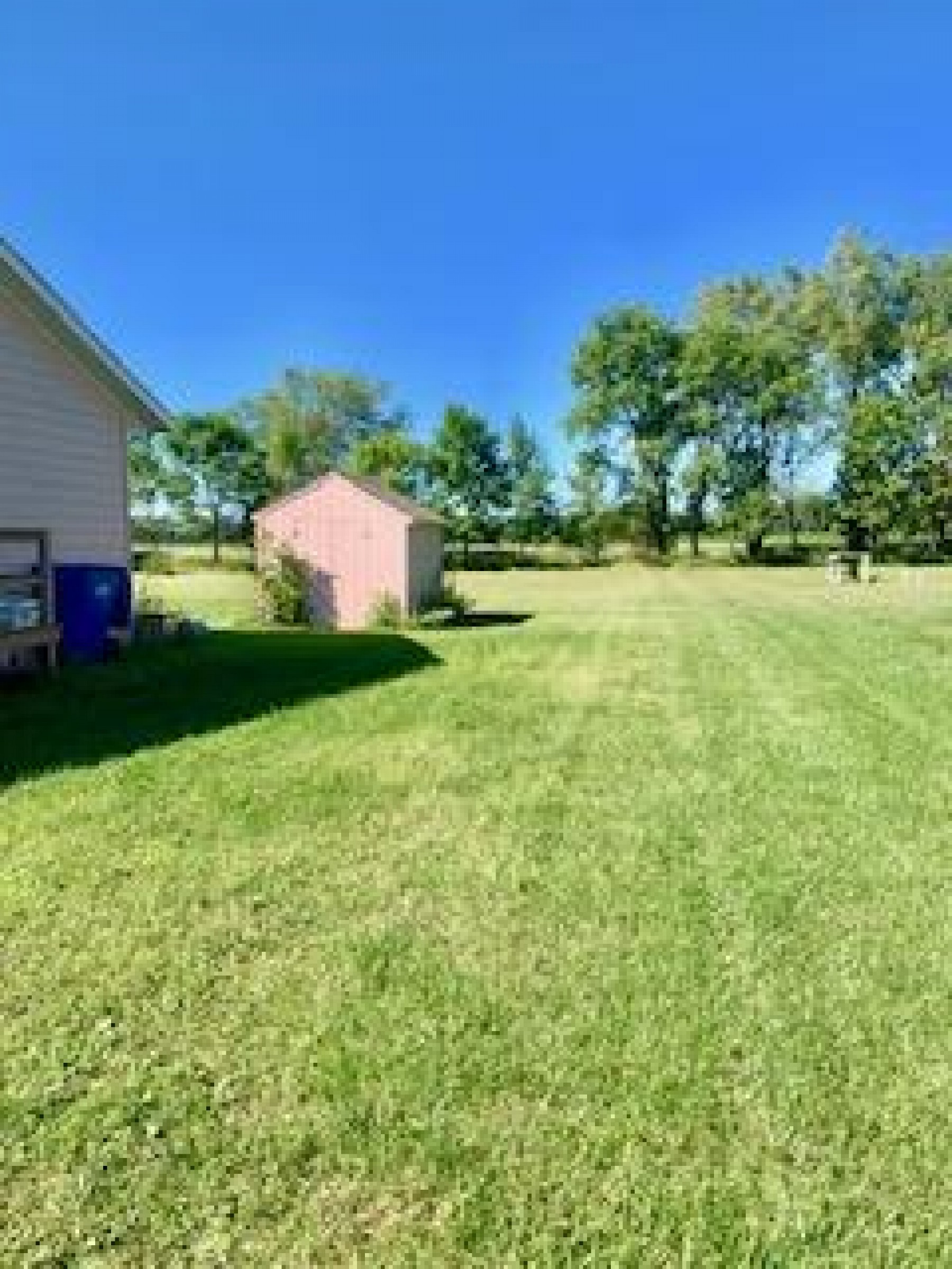 303 Twin Oaks Lane, Brookings, SD 57006