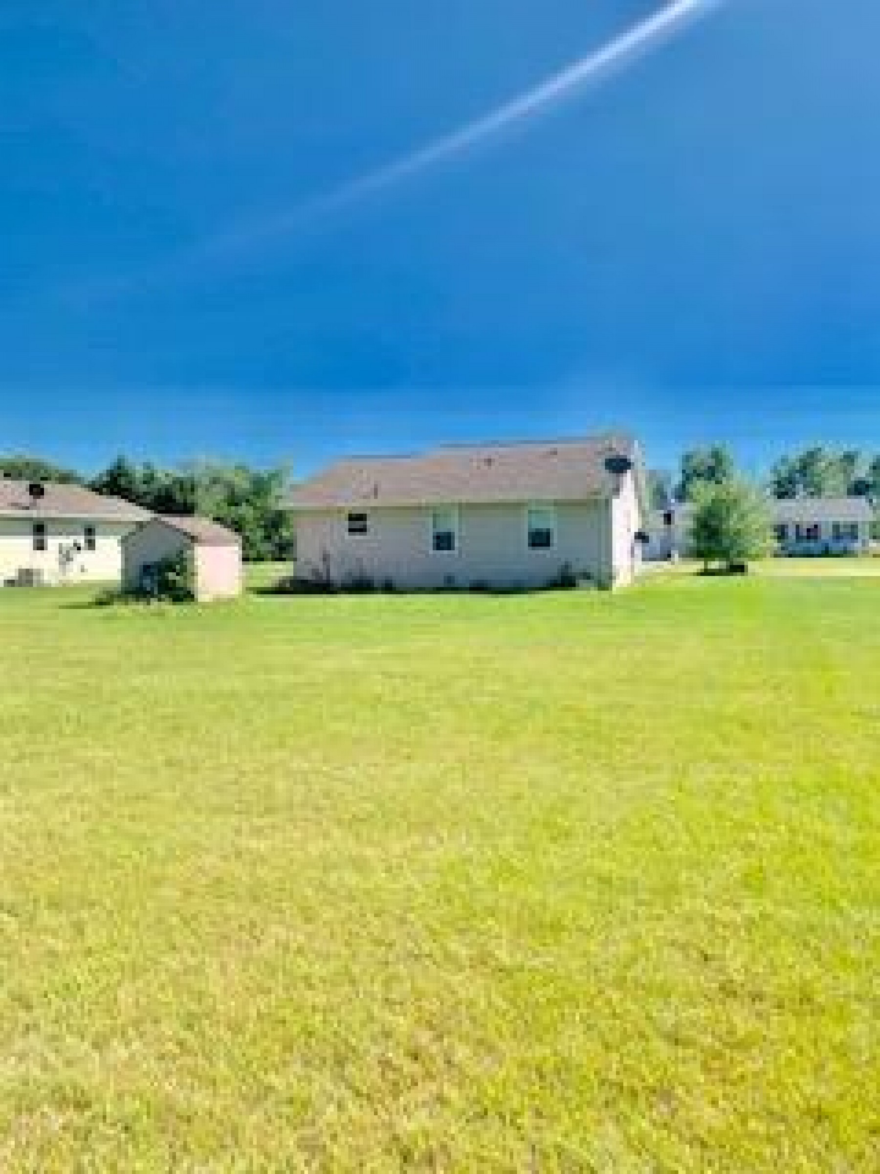 303 Twin Oaks Lane, Brookings, SD 57006