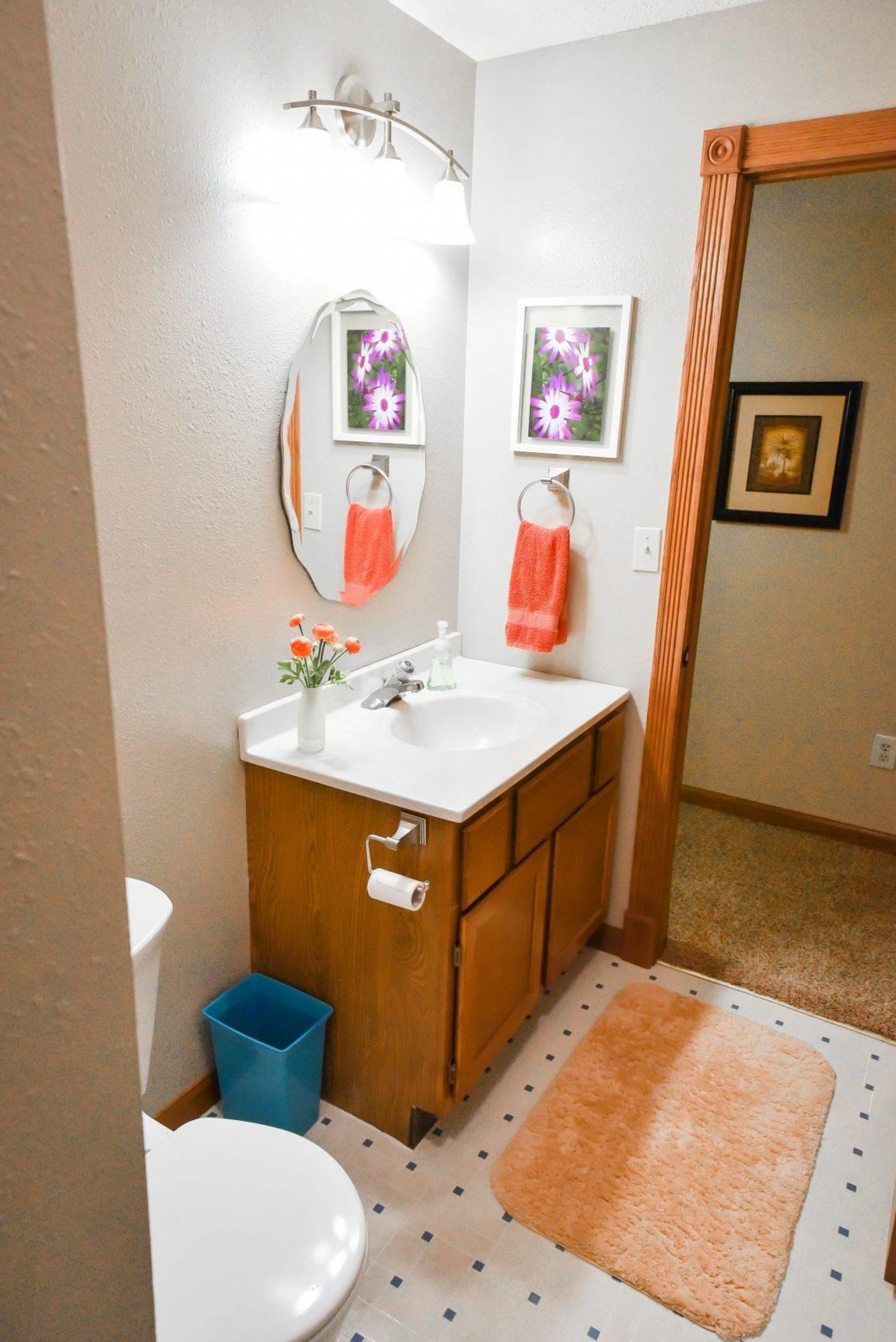 1423 Yosemite Lane, Brookings, SD 57006