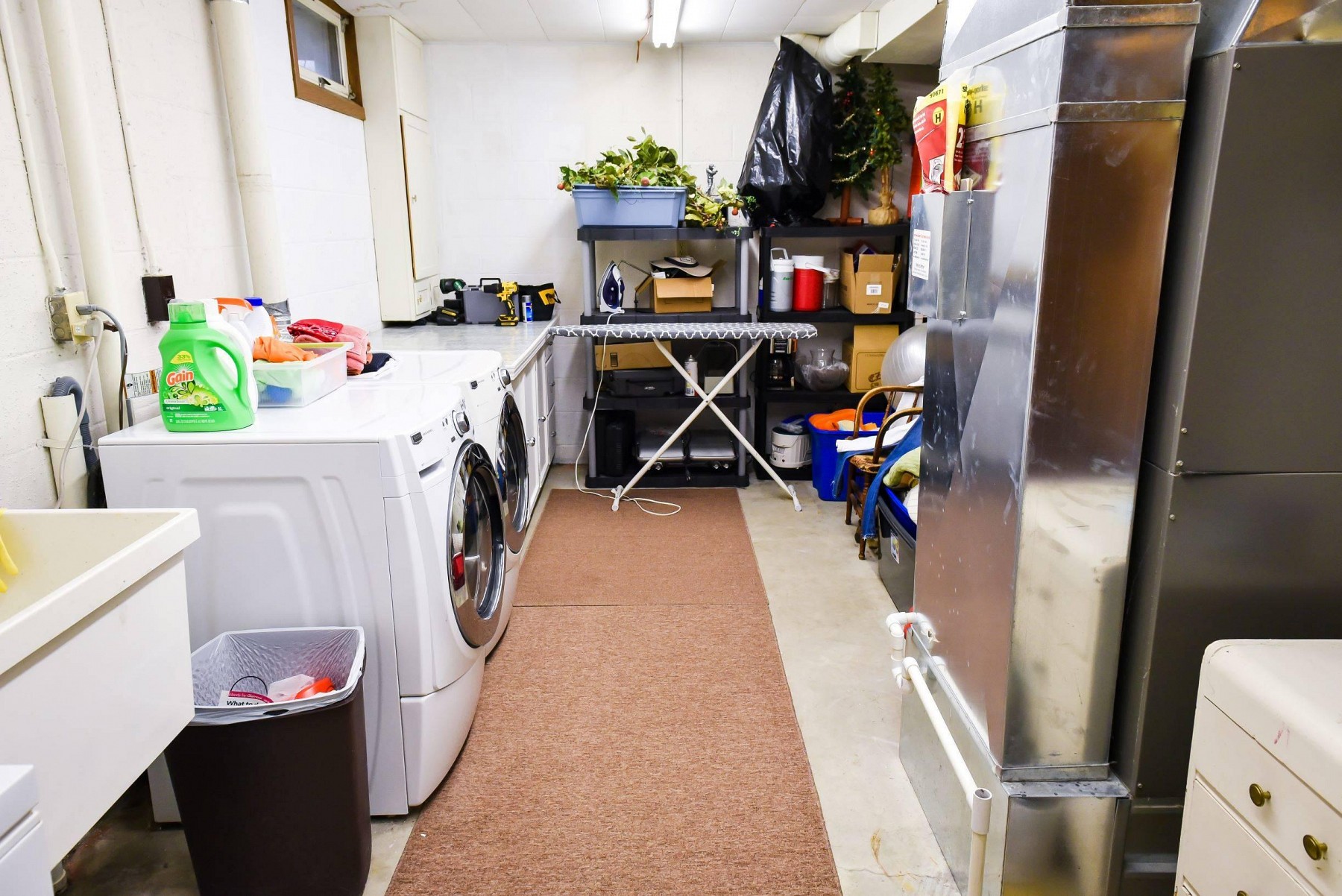 1423 Yosemite Lane, Brookings, SD 57006