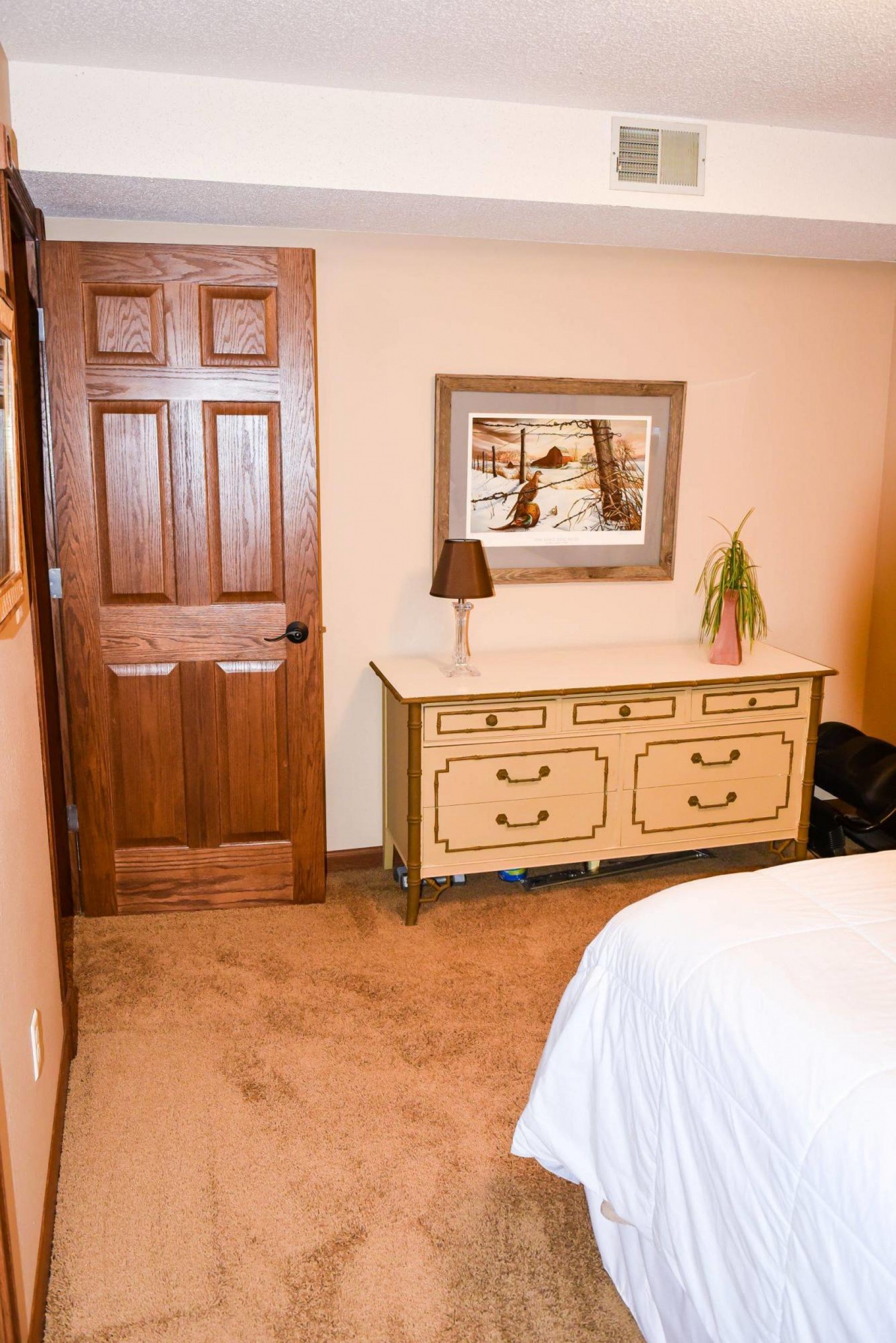 1423 Yosemite Lane, Brookings, SD 57006