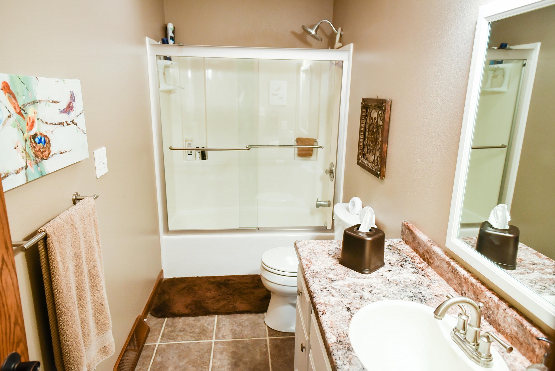 1423 Yosemite Lane, Brookings, SD 57006