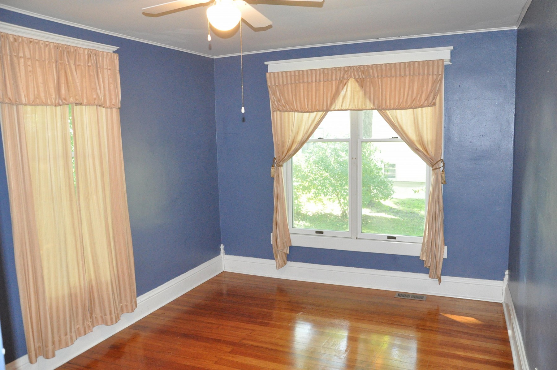 106 Spring Avenue N, Lake Preston, SD 57249