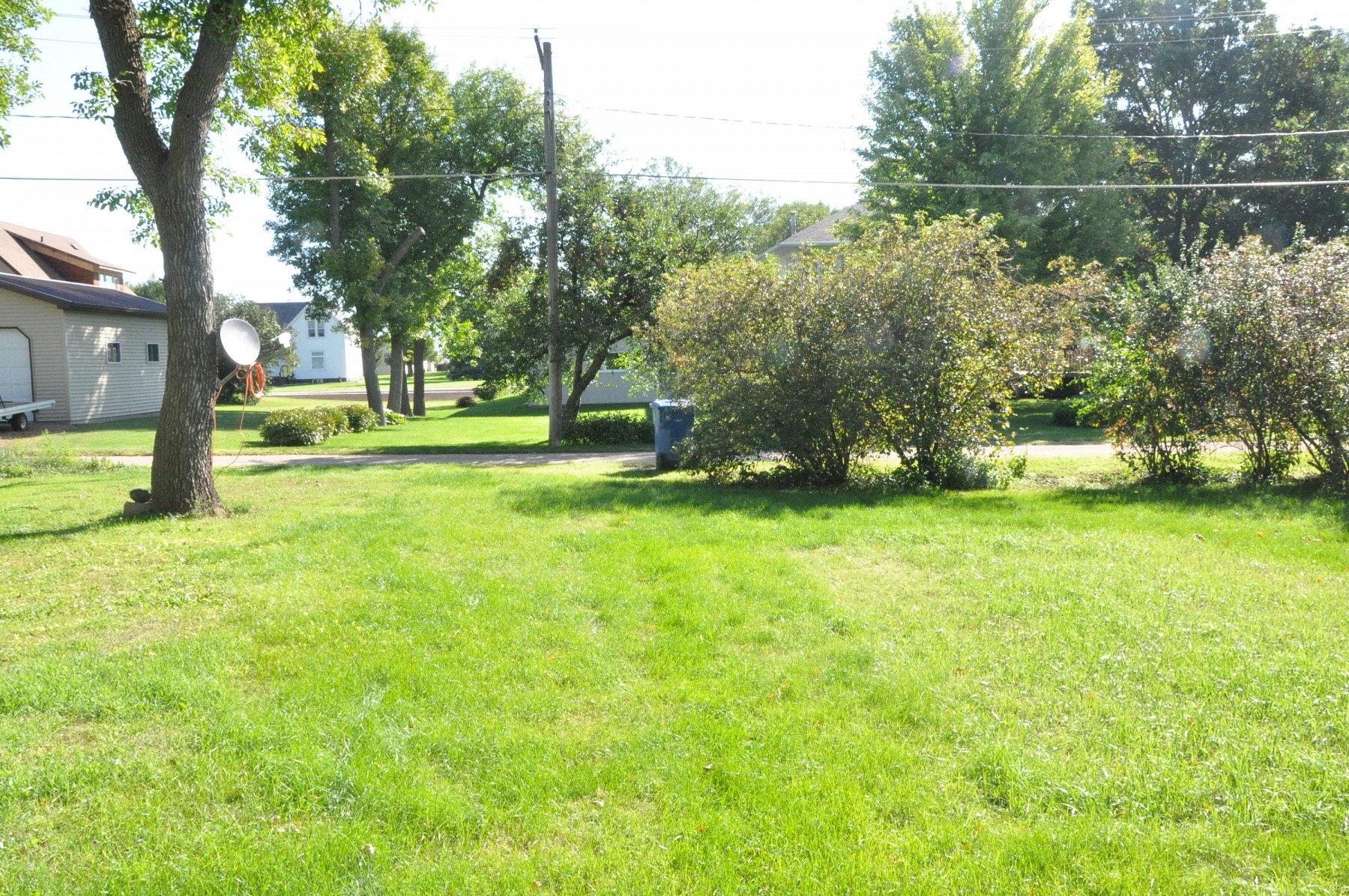 106 Spring Avenue N, Lake Preston, SD 57249