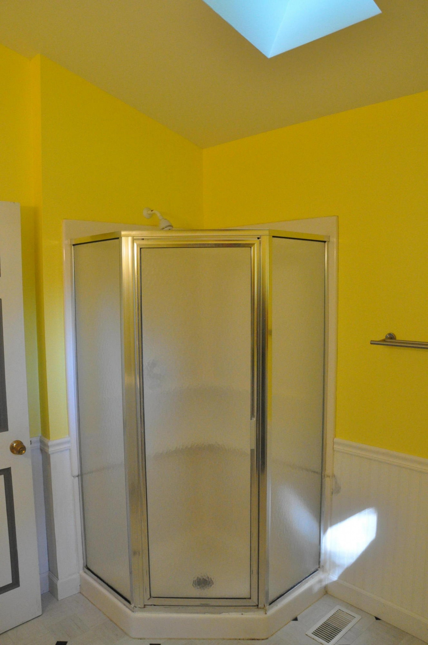 106 Spring Avenue N, Lake Preston, SD 57249