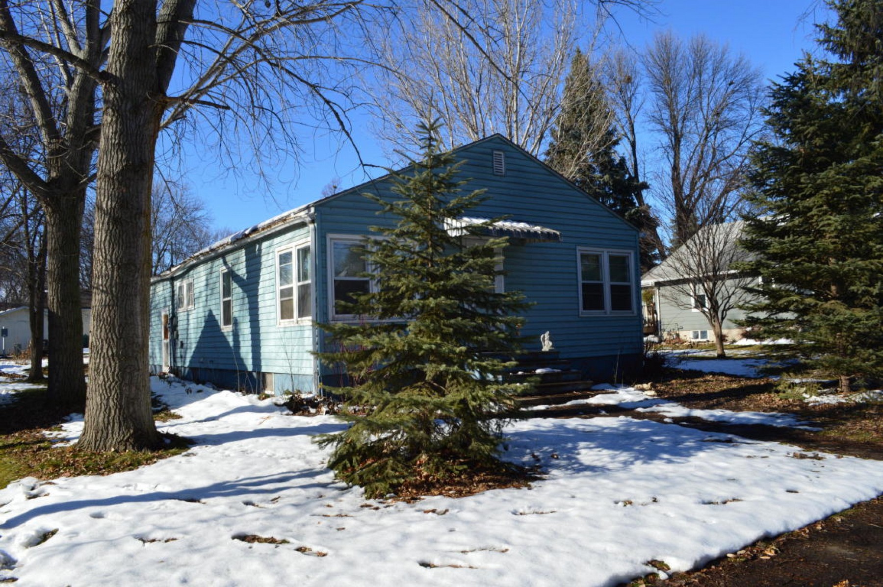 309 WEST Avenue N, Madison, SD 57042