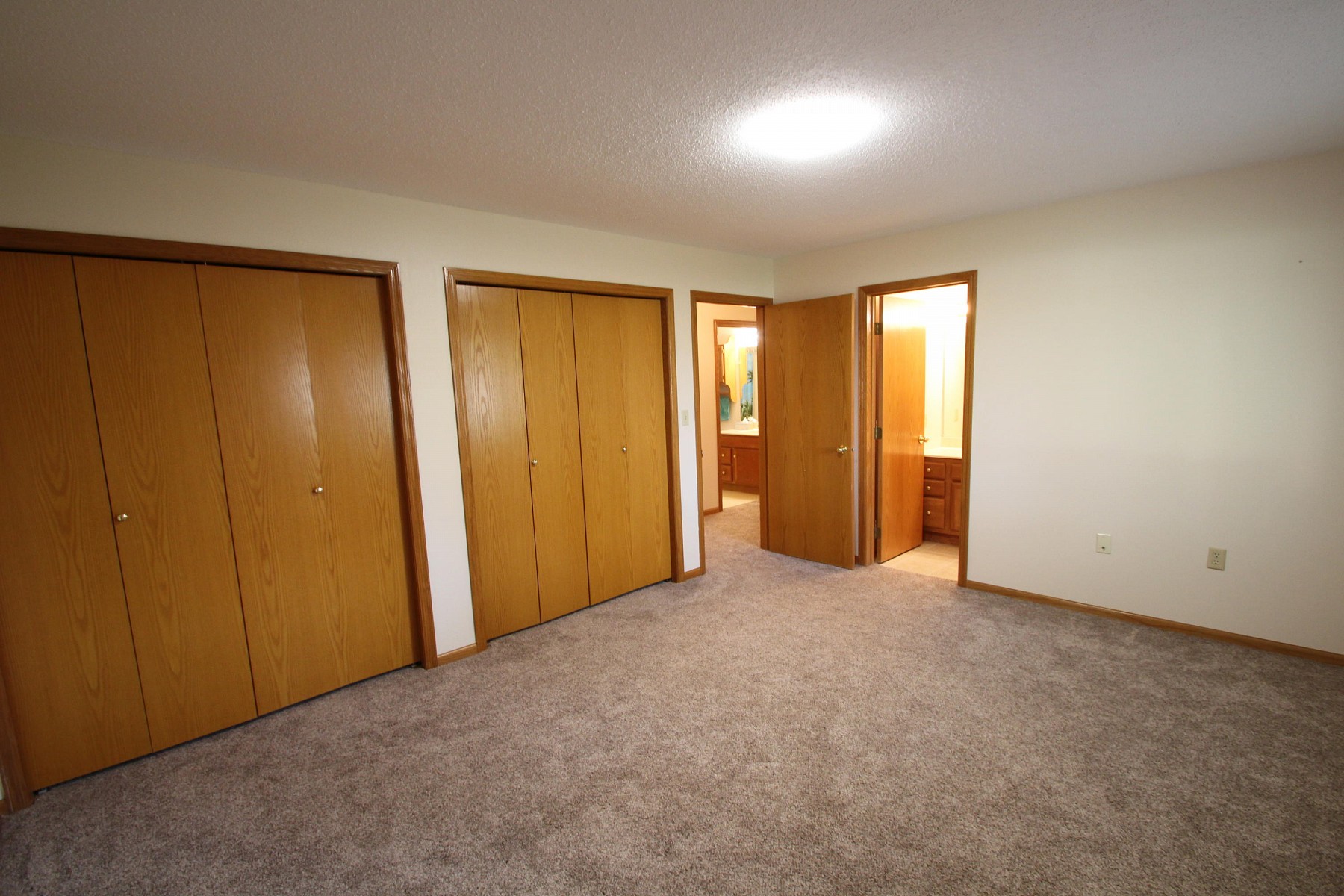 908 Christine Avenue, Brookings, SD 57006