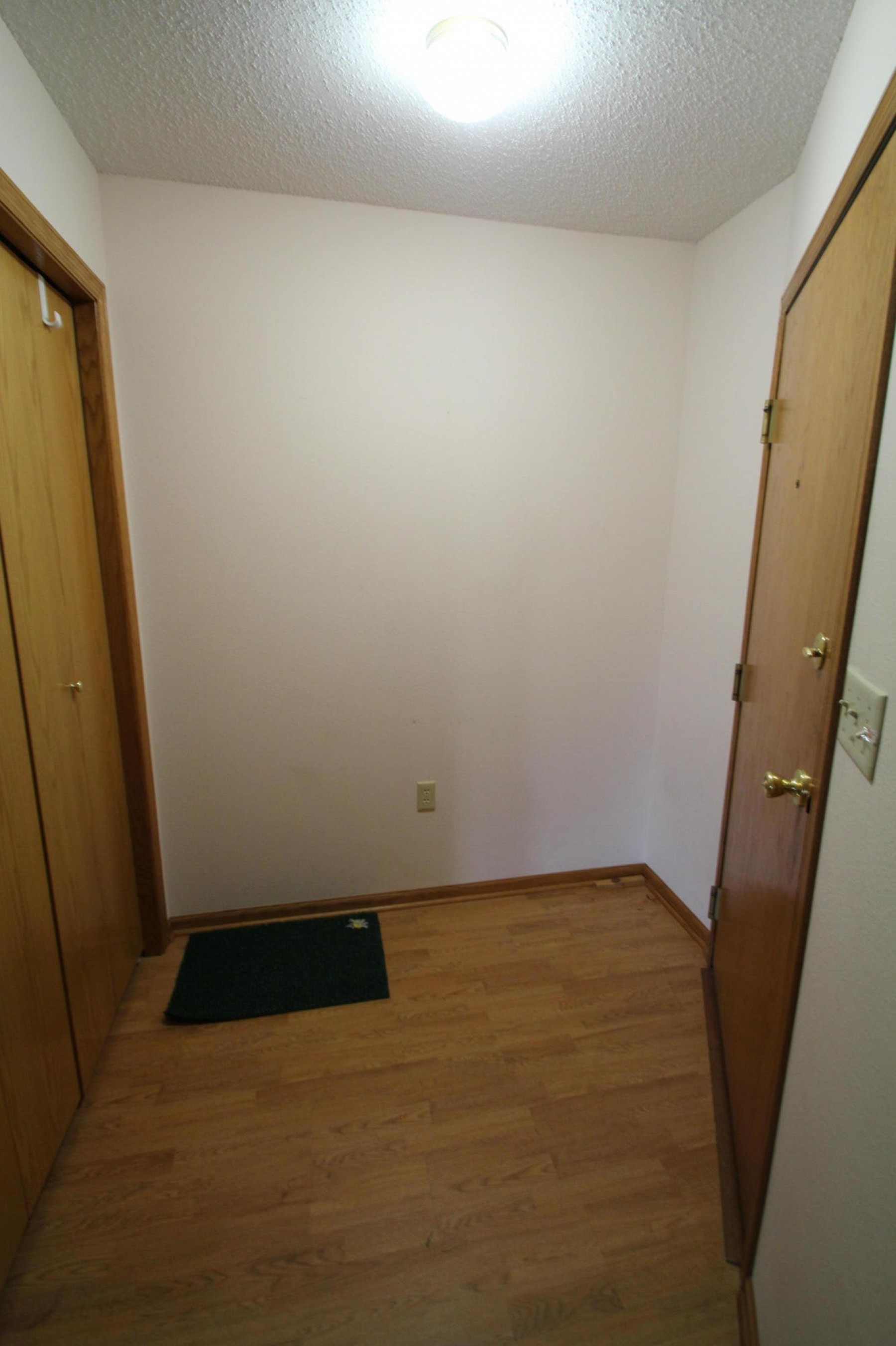 908 Christine Avenue, Brookings, SD 57006