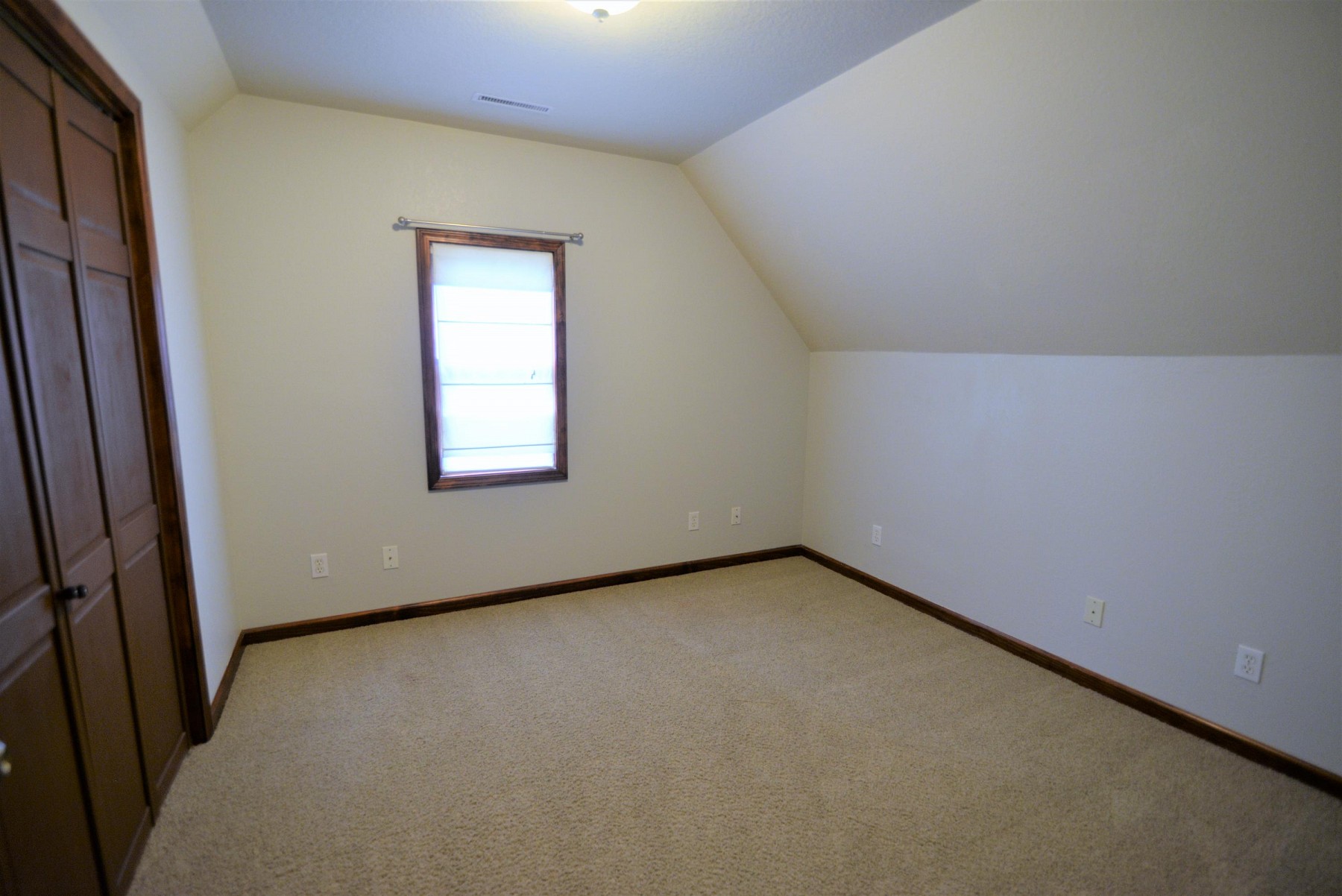 1110 2nd Street, Brookings, SD 57006