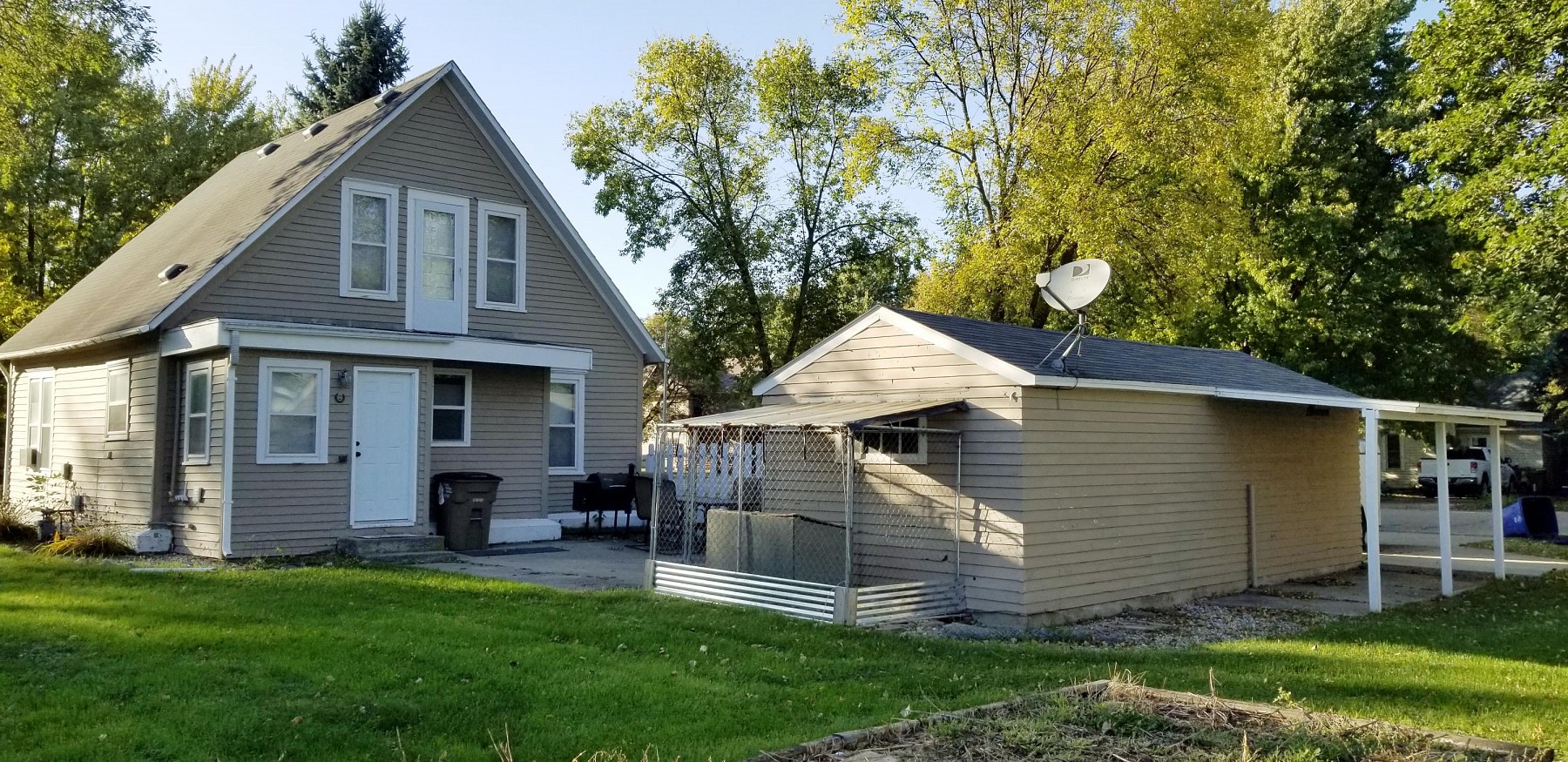 404 Marvin Avenue, Volga, SD 57071