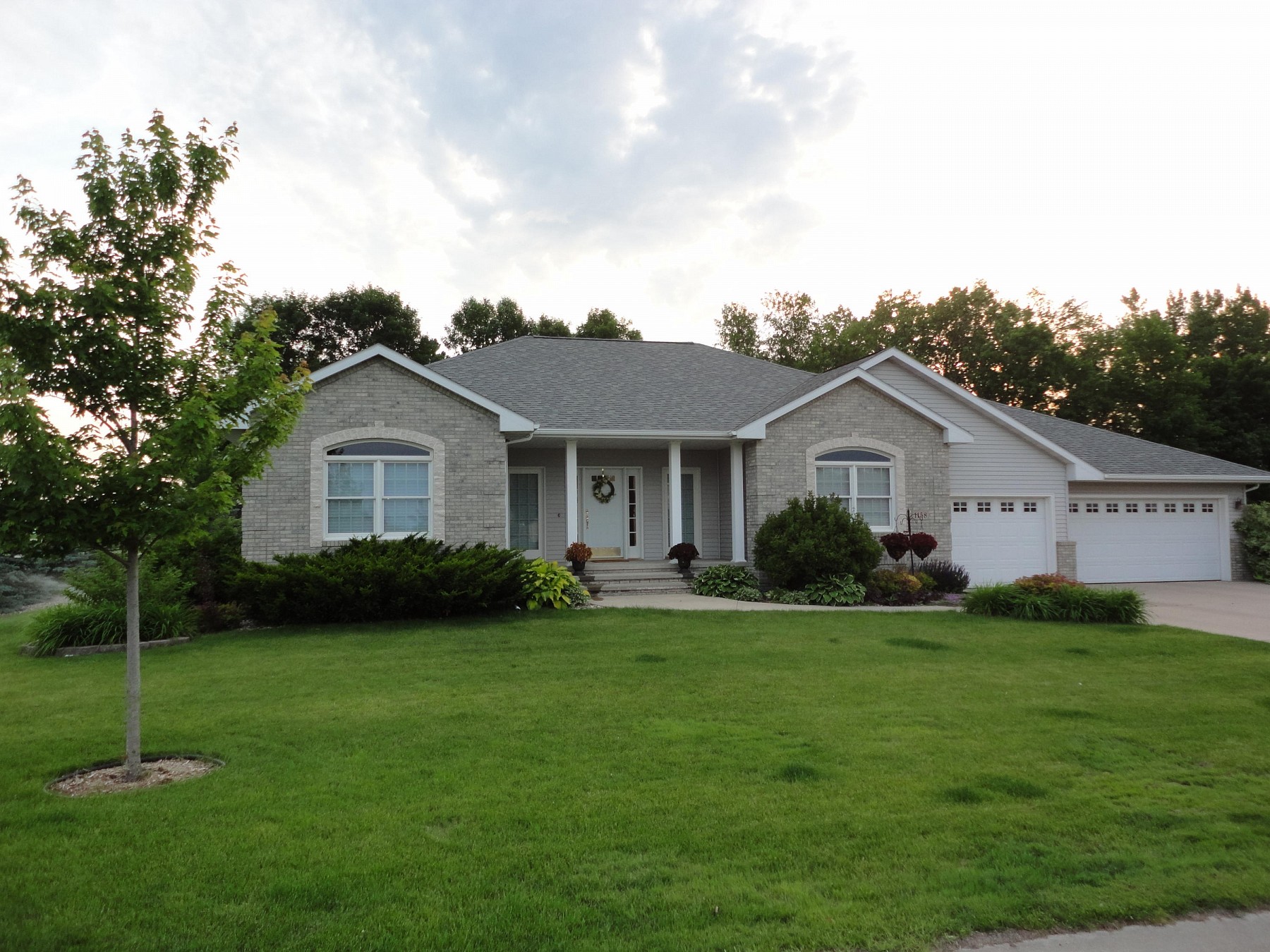 1158 Indian Hills Road, Brookings, SD 57006