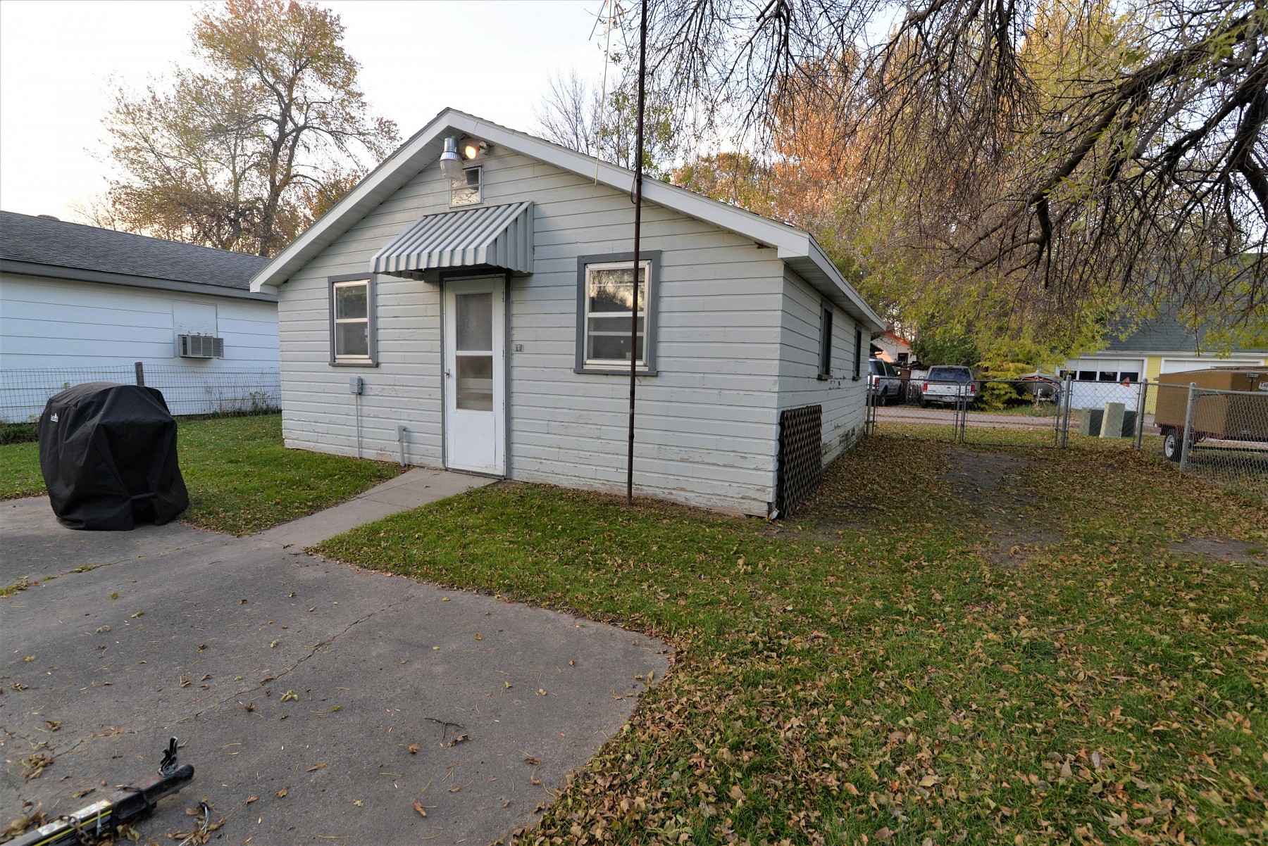 112 7th Street W, Brookings, SD 57006