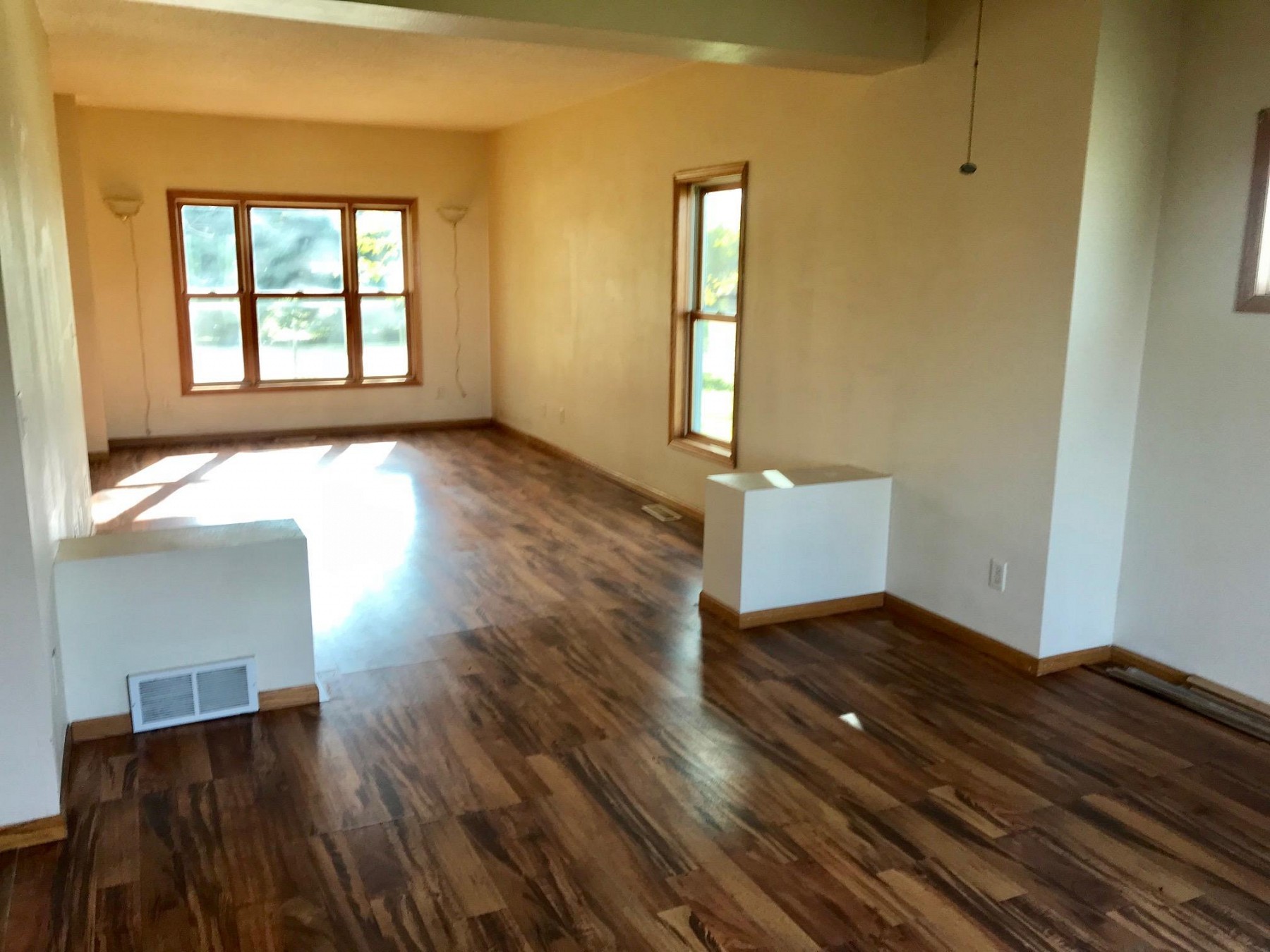 409 Pelican Drive, Elkton, SD 57026