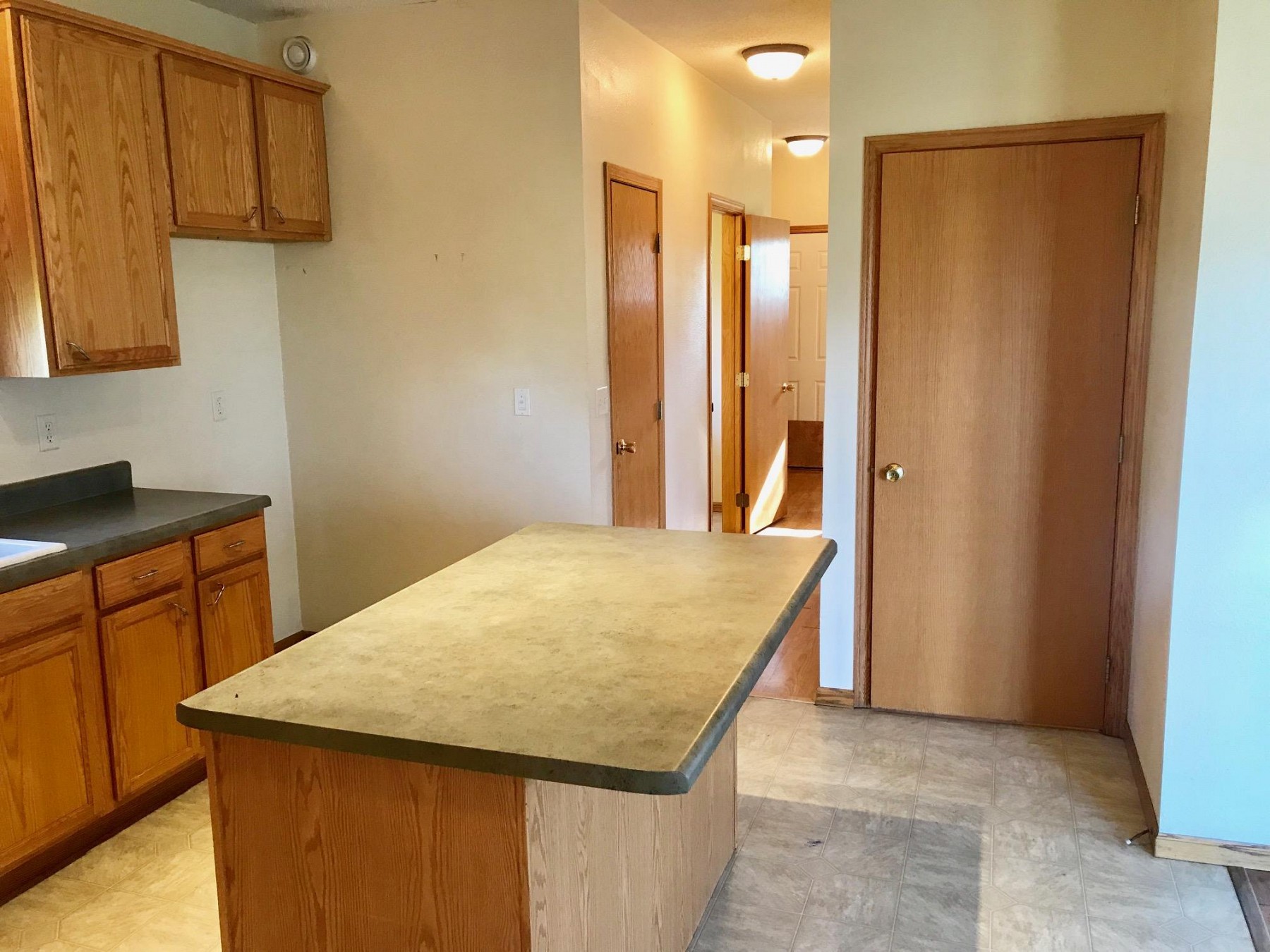 409 Pelican Drive, Elkton, SD 57026