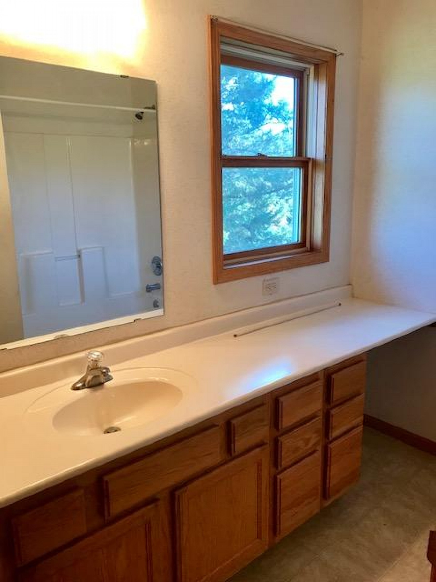 409 Pelican Drive, Elkton, SD 57026